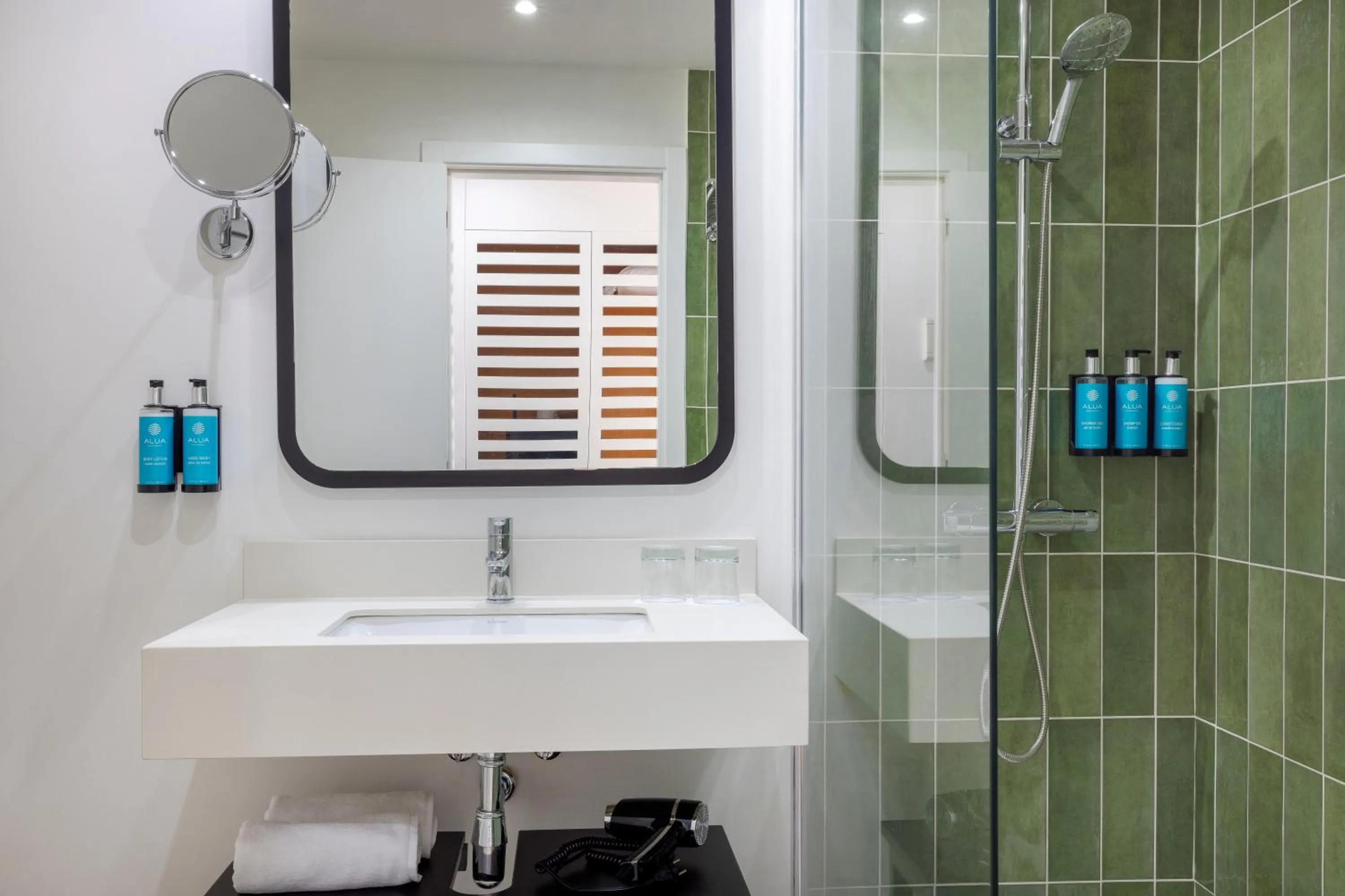 Bathroom in AluaSoul Costa Adeje - Adults Only