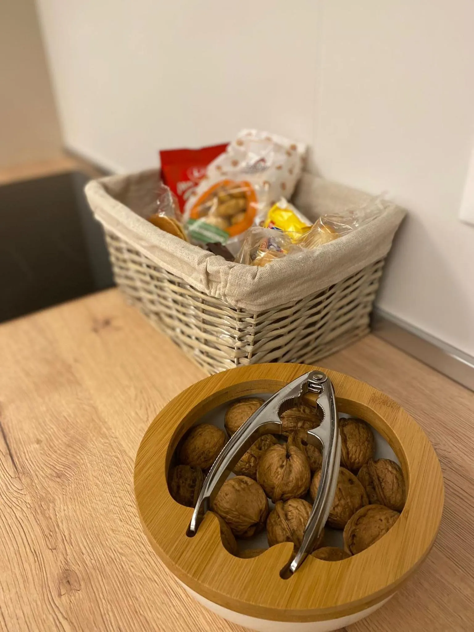 HABITAT- Apartments&Rooms