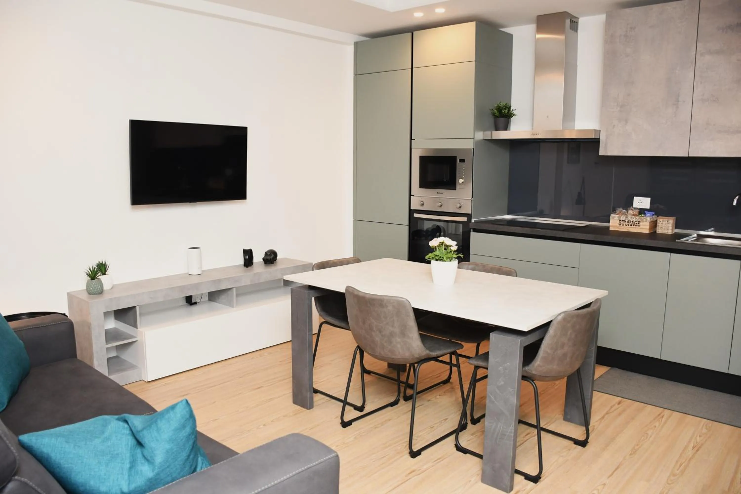 HABITAT- Apartments&Rooms