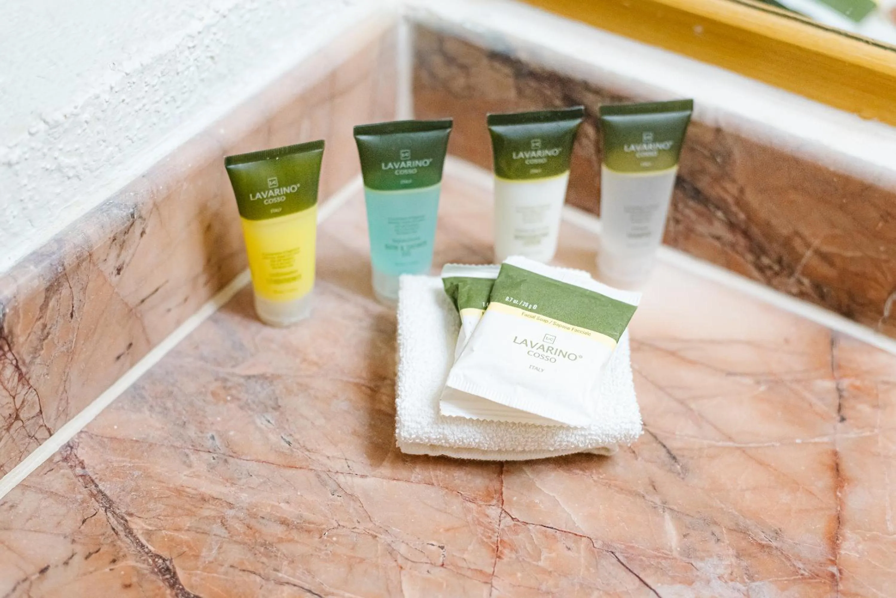 Bathroom in HOTEL SAN CARLOS PLAZA