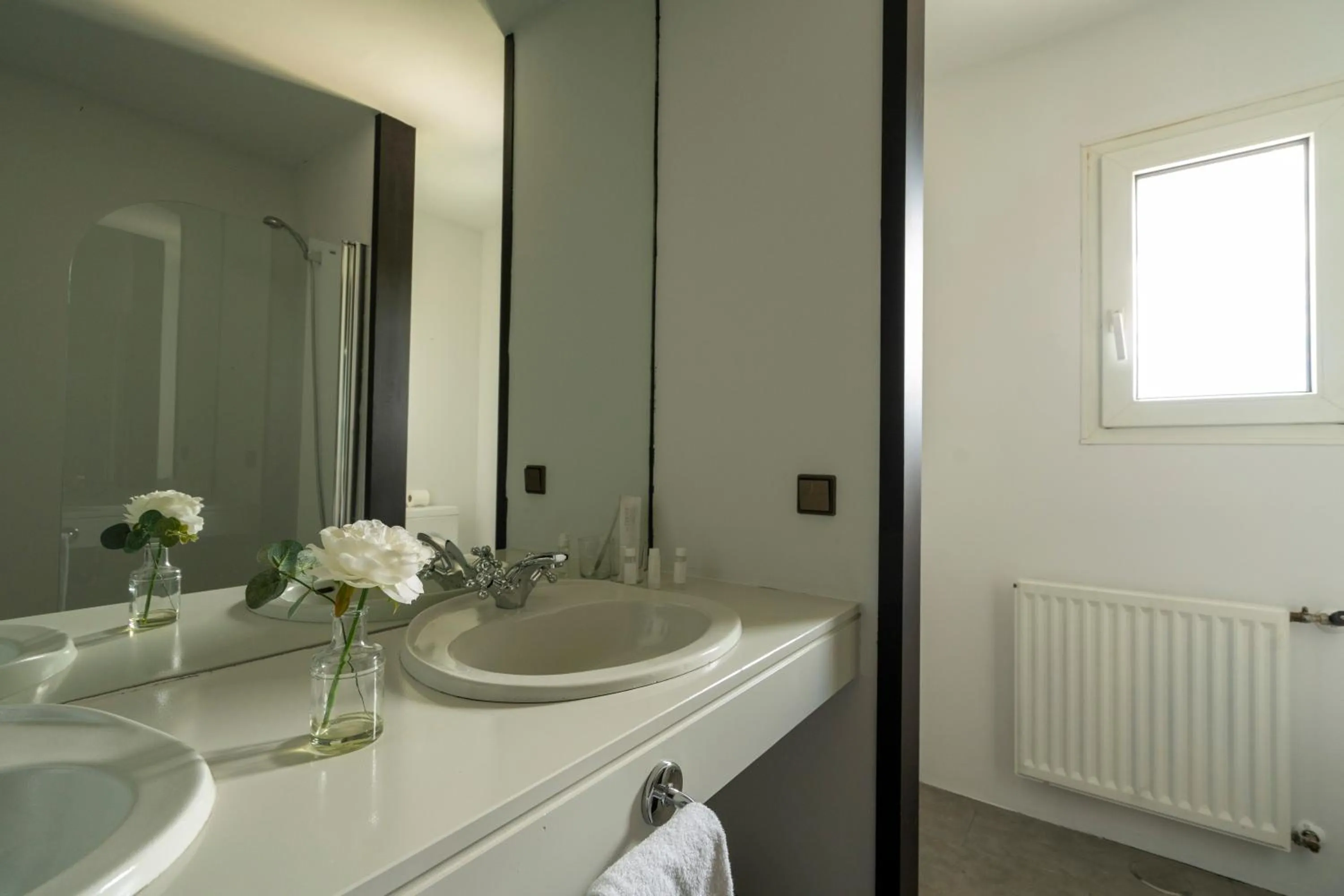 Bathroom in Hotel Hita "Nature Experience" for all