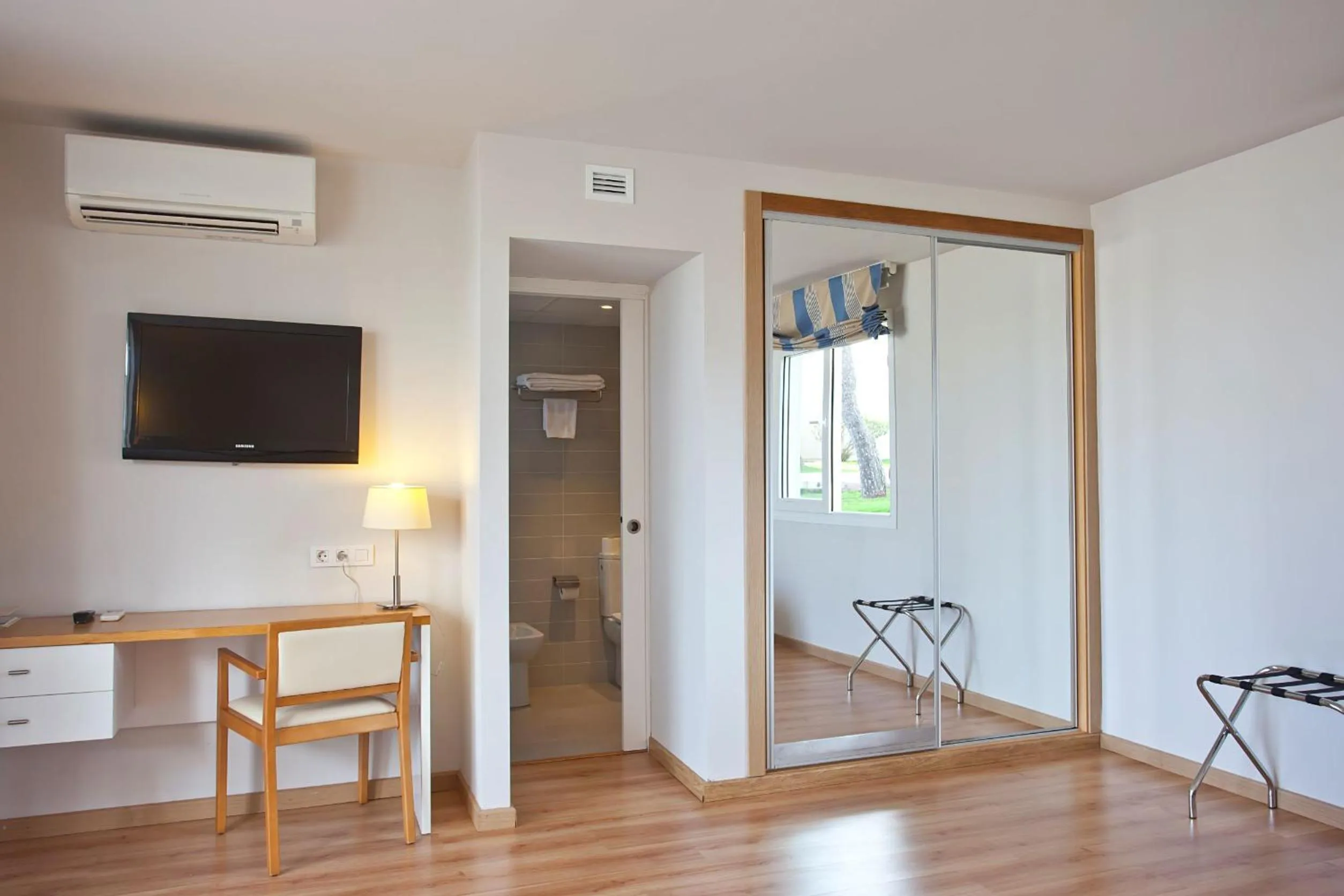 Bedroom in Seth Playa Azul