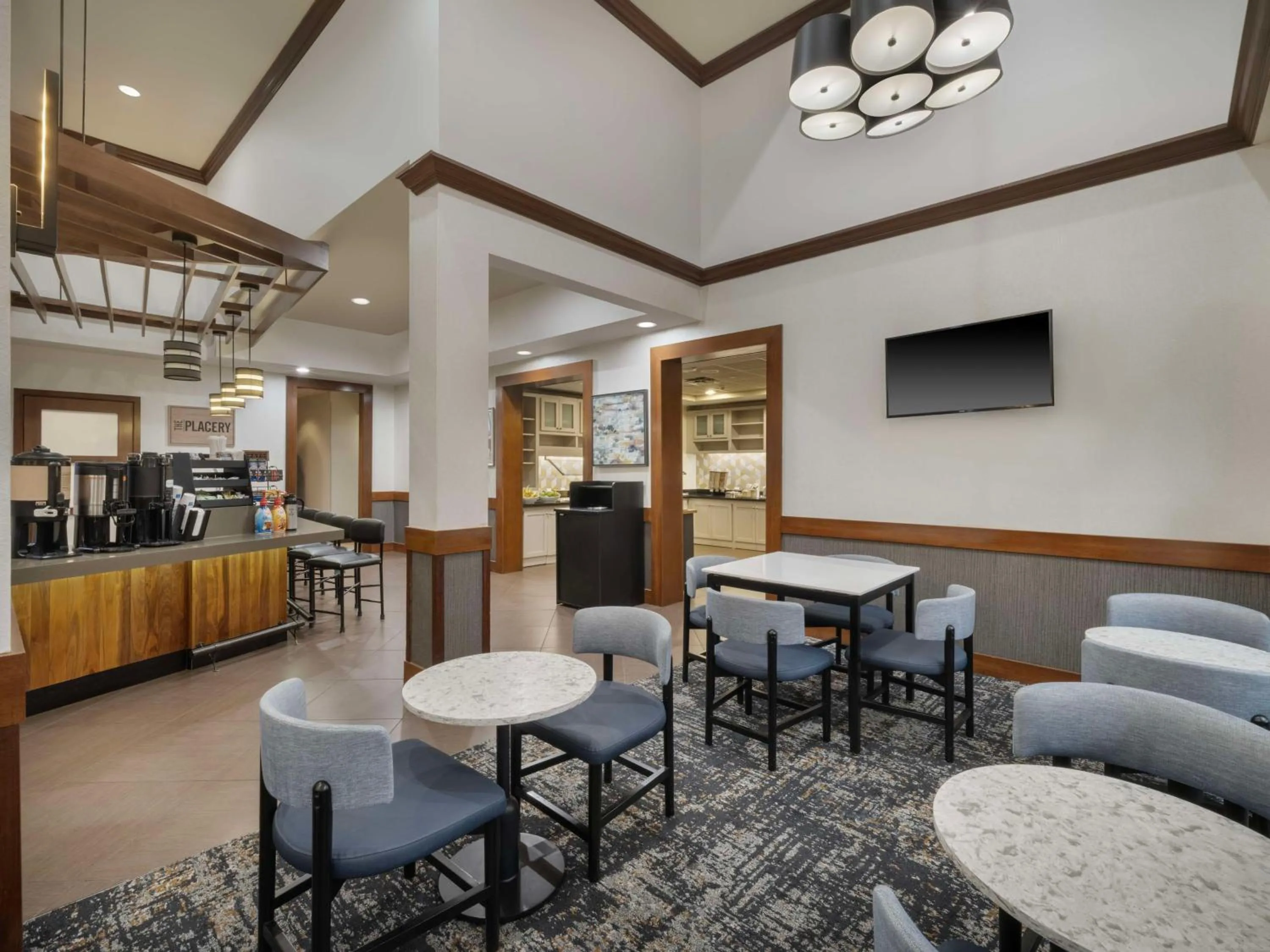 Restaurant/places to eat in Hyatt Place Tampa Busch Gardens