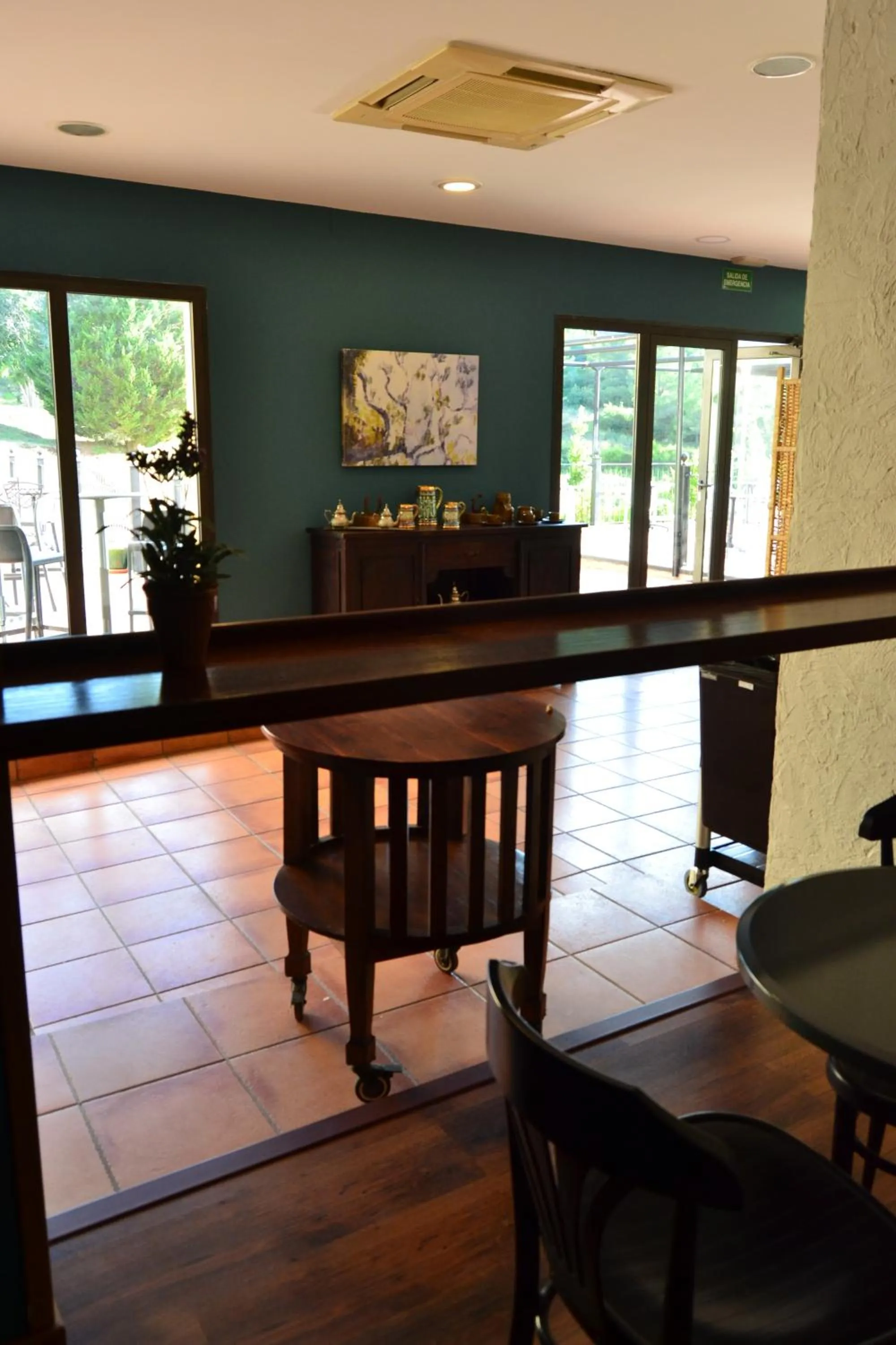 Restaurant/places to eat in La Figuerola Hotel & Restaurant