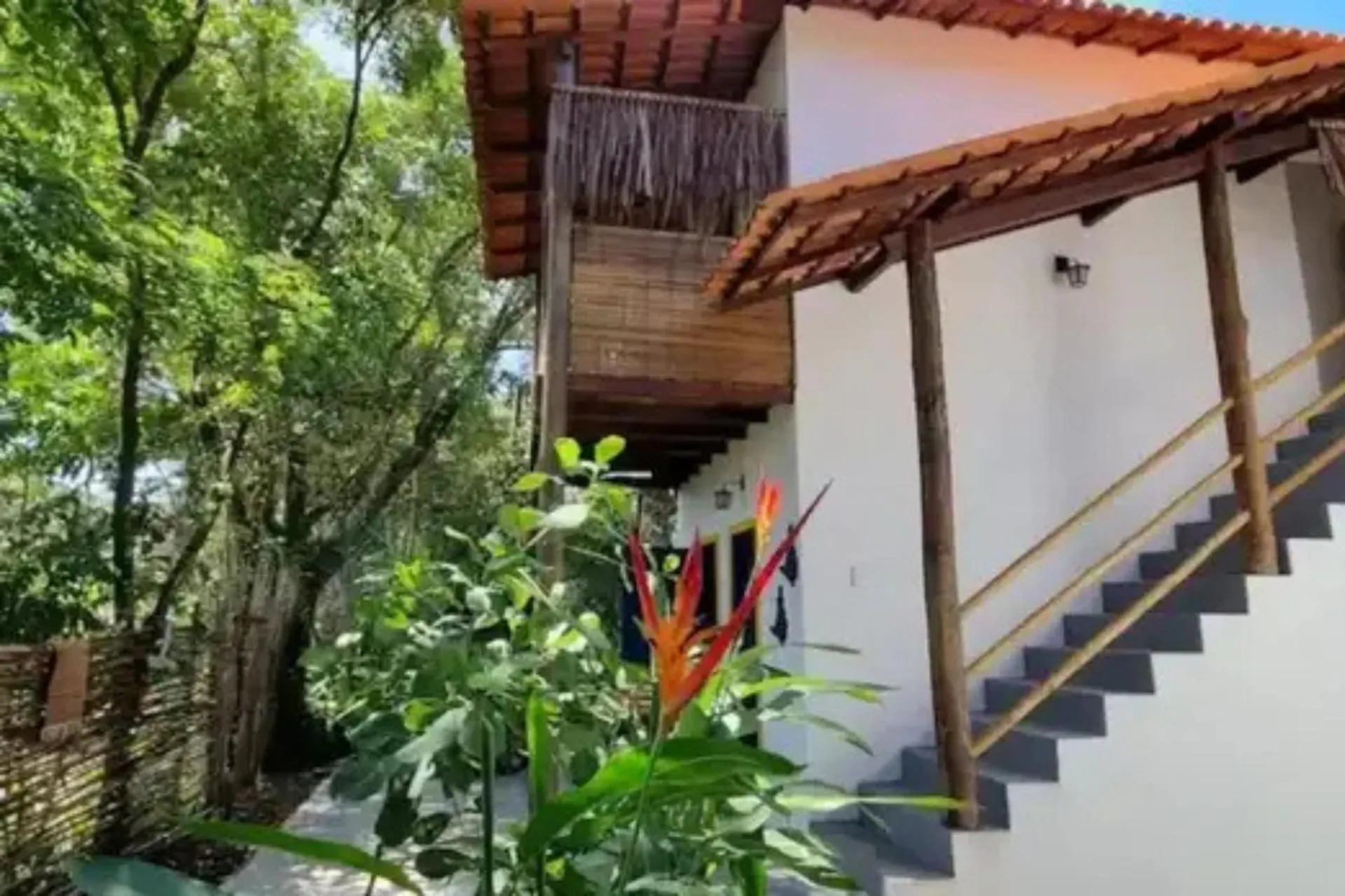 Property building in Vila Coco Dendê - Algodões