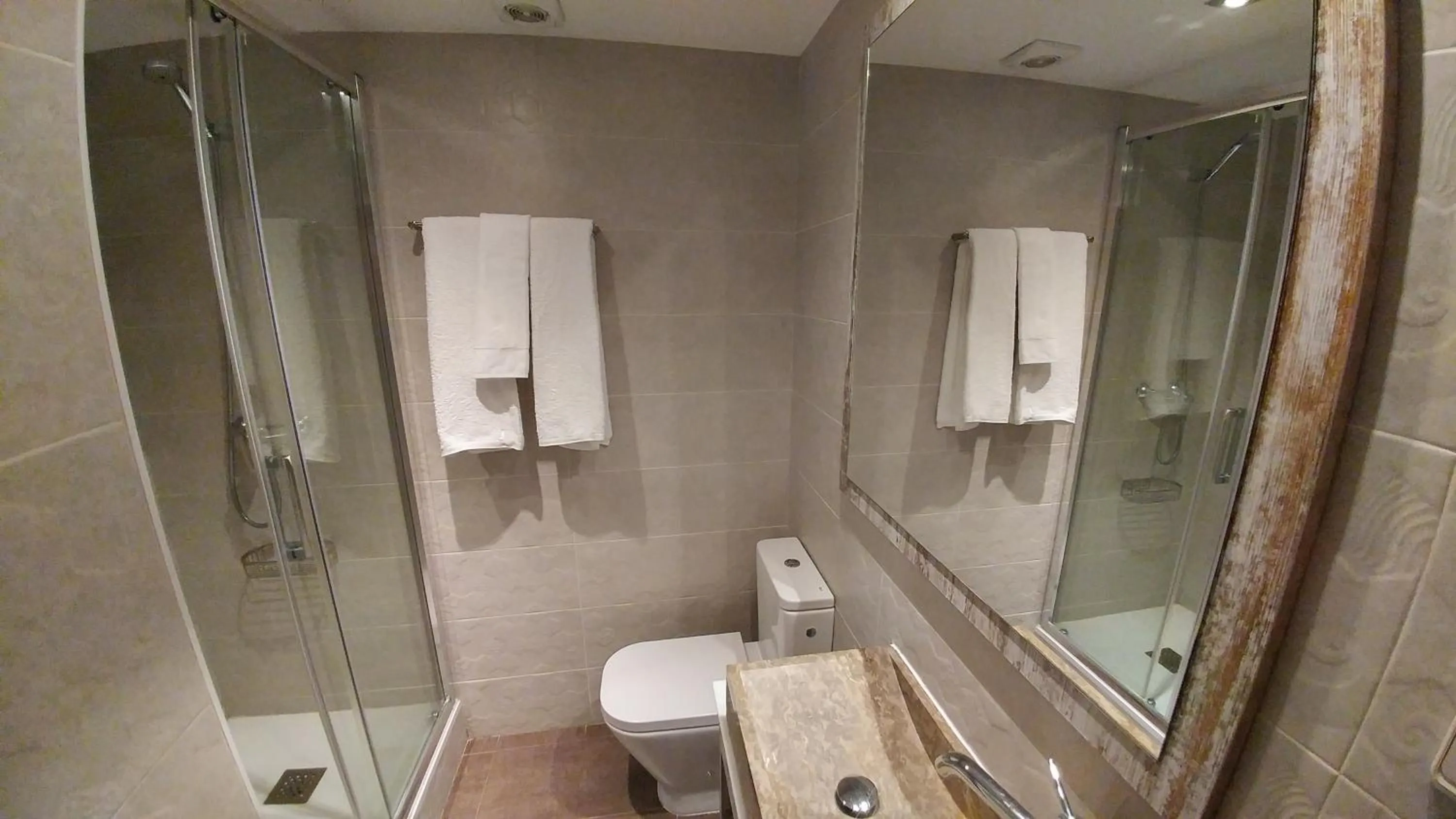 Bathroom in La Ciudadela
