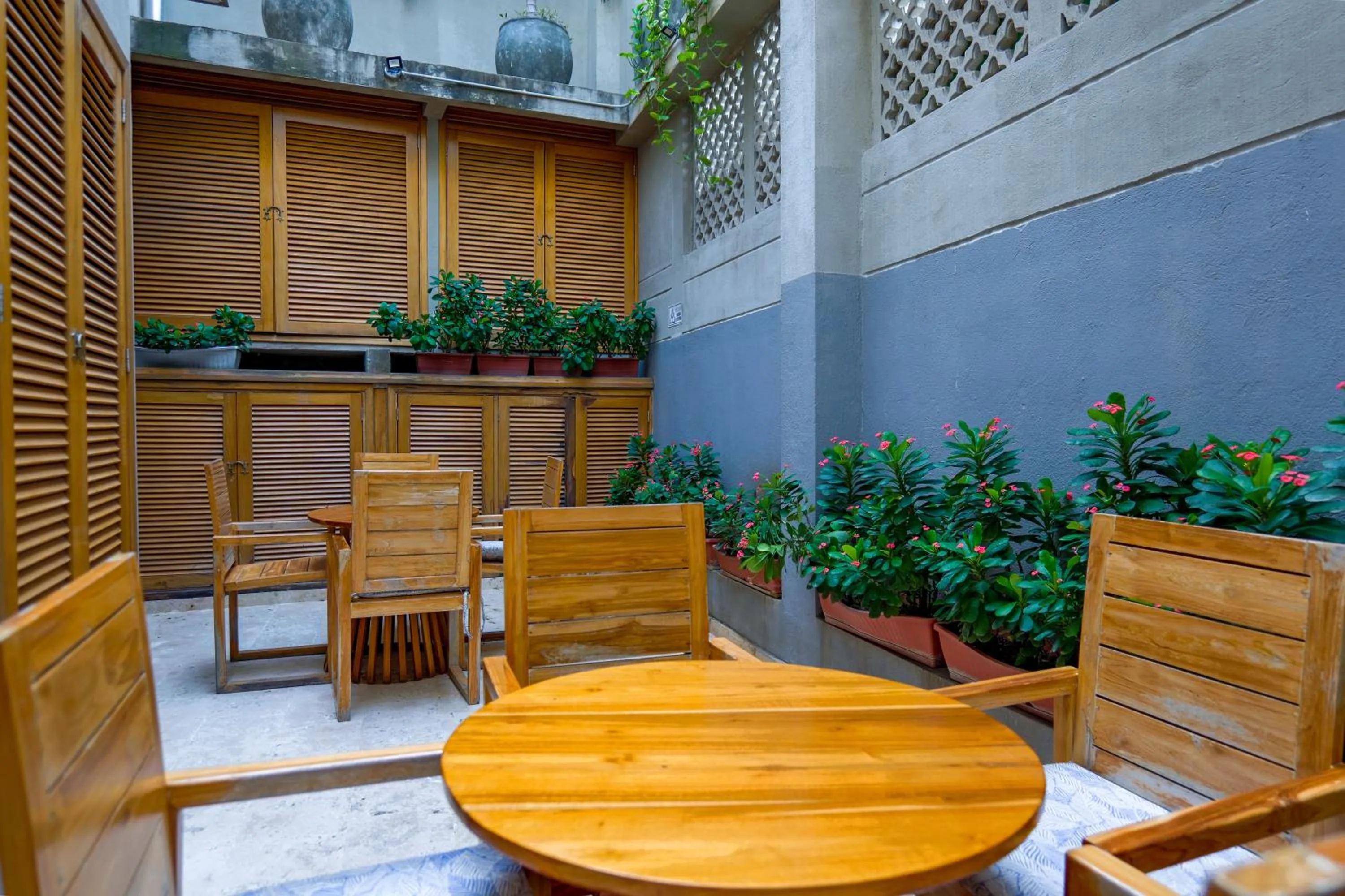 Patio in Del Mar Guest House