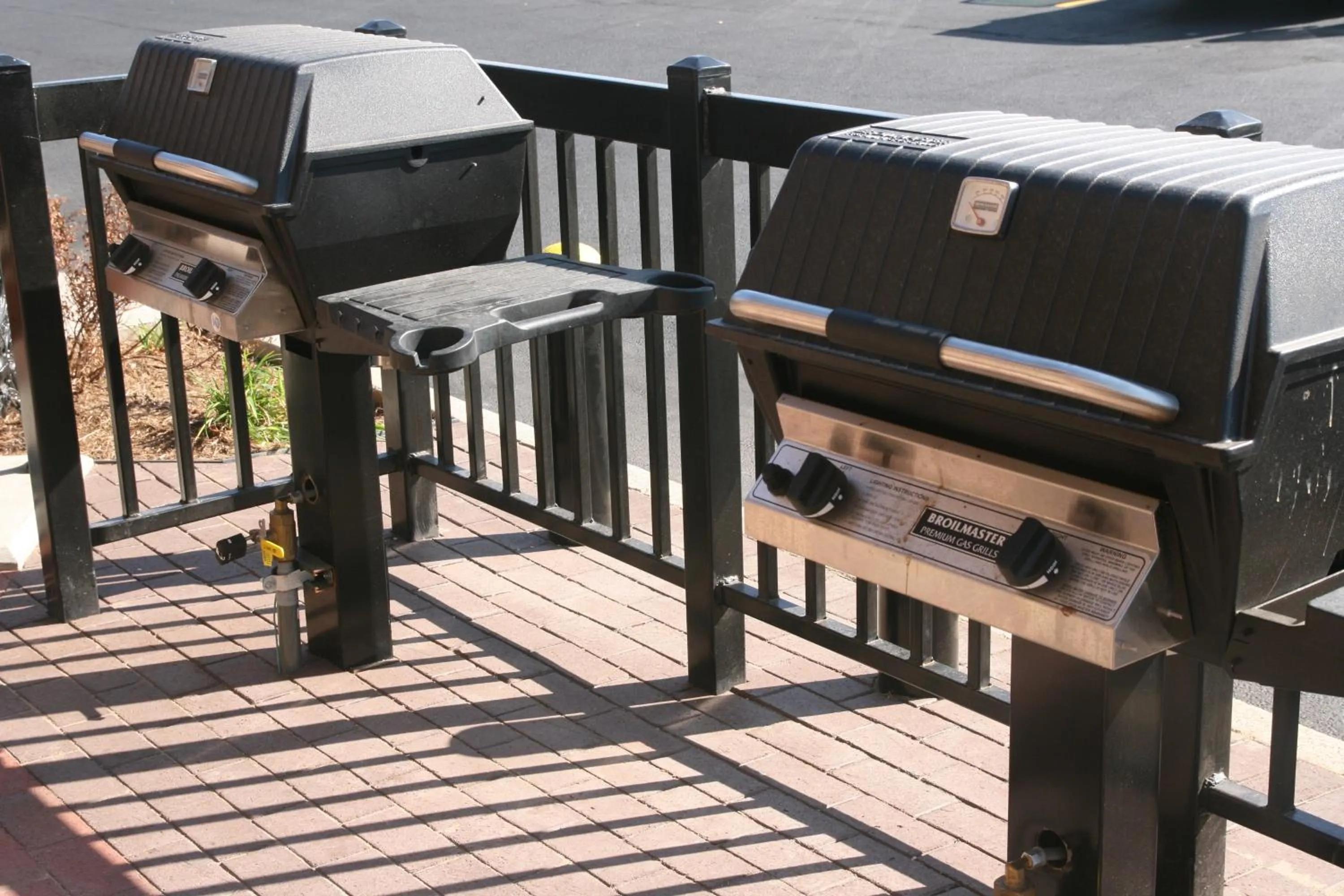 BBQ facilities in Auburn Place Hotel & Suites Cape Girardeau