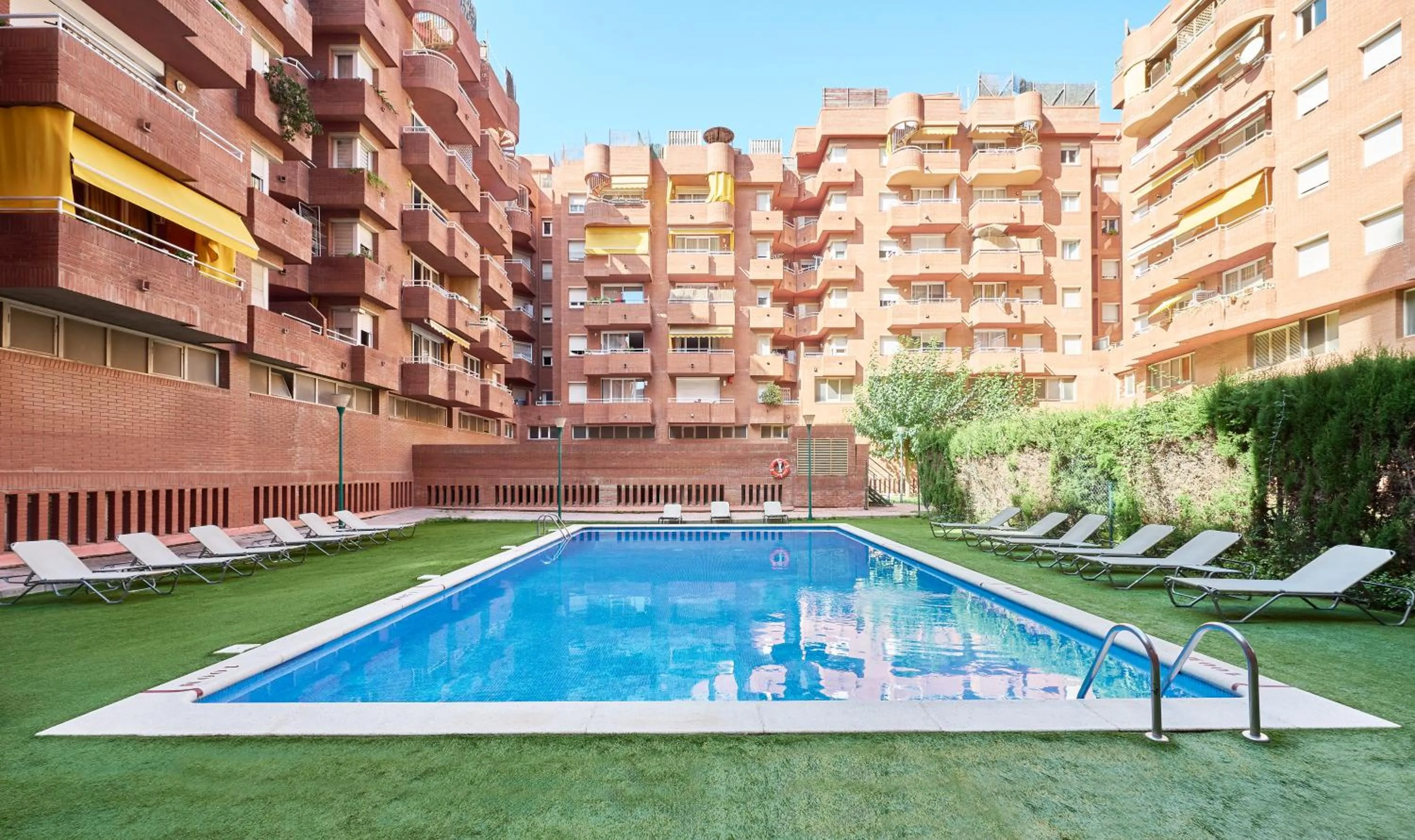 Property building in Hesperia Sant Joan