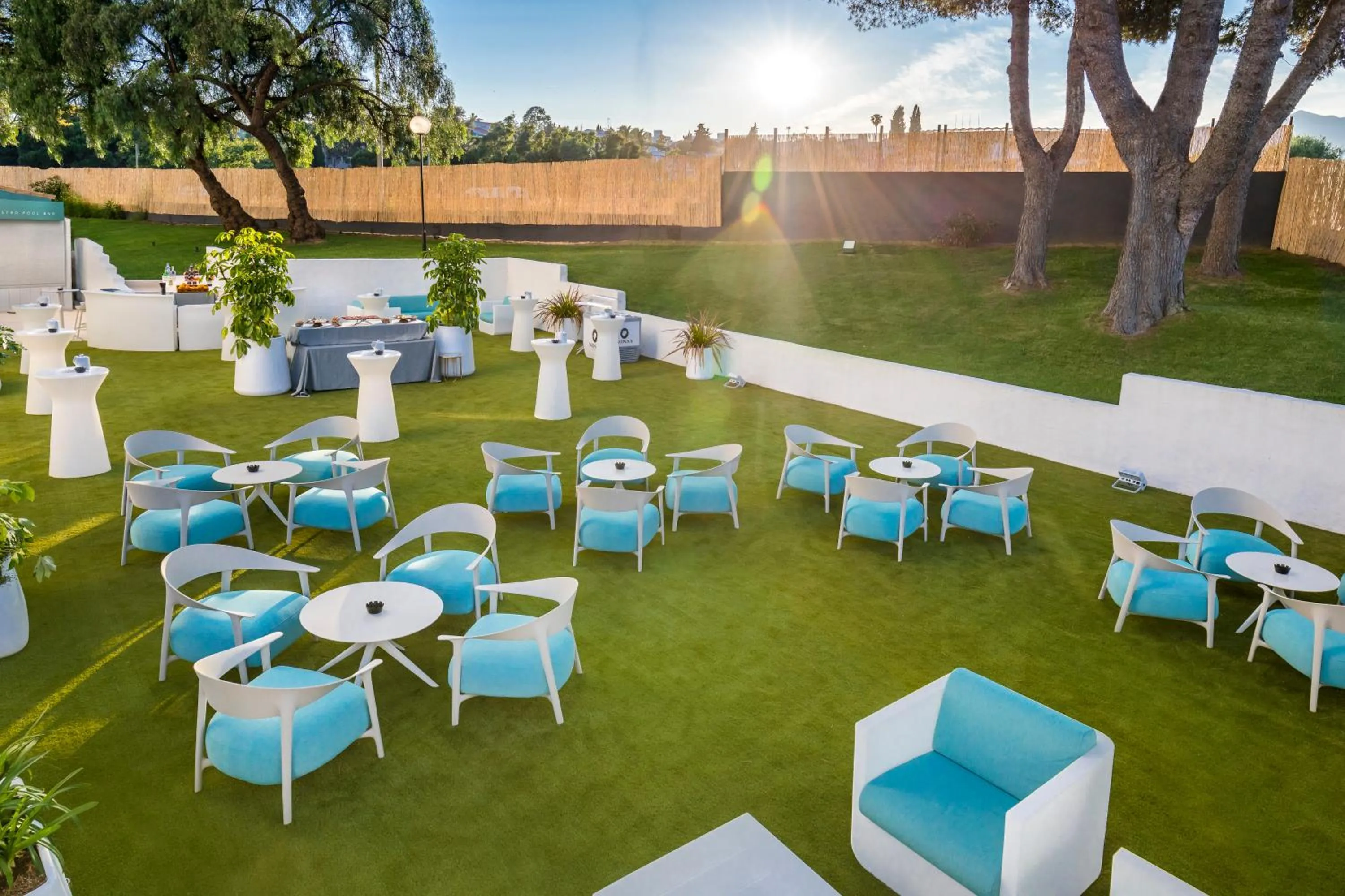 Restaurant/places to eat in Occidental Puerto Banús