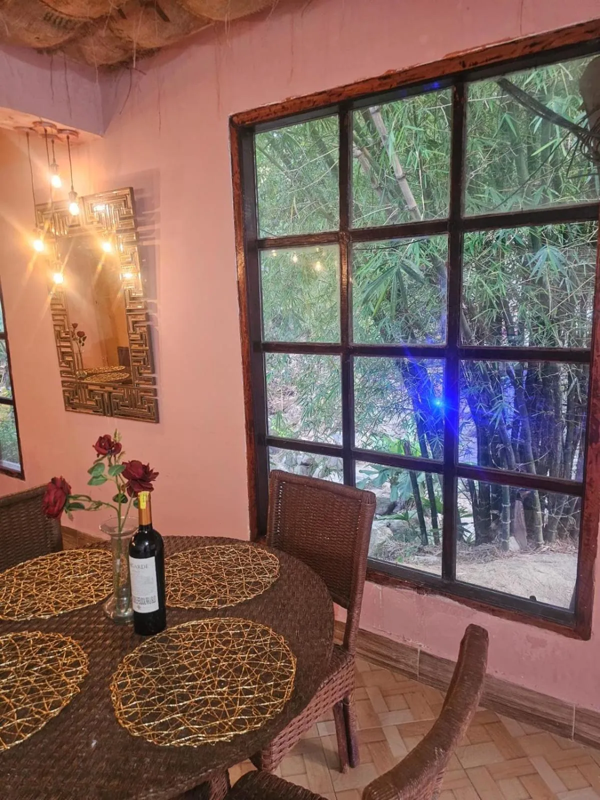 Dining area in Tawaca Ecohotel
