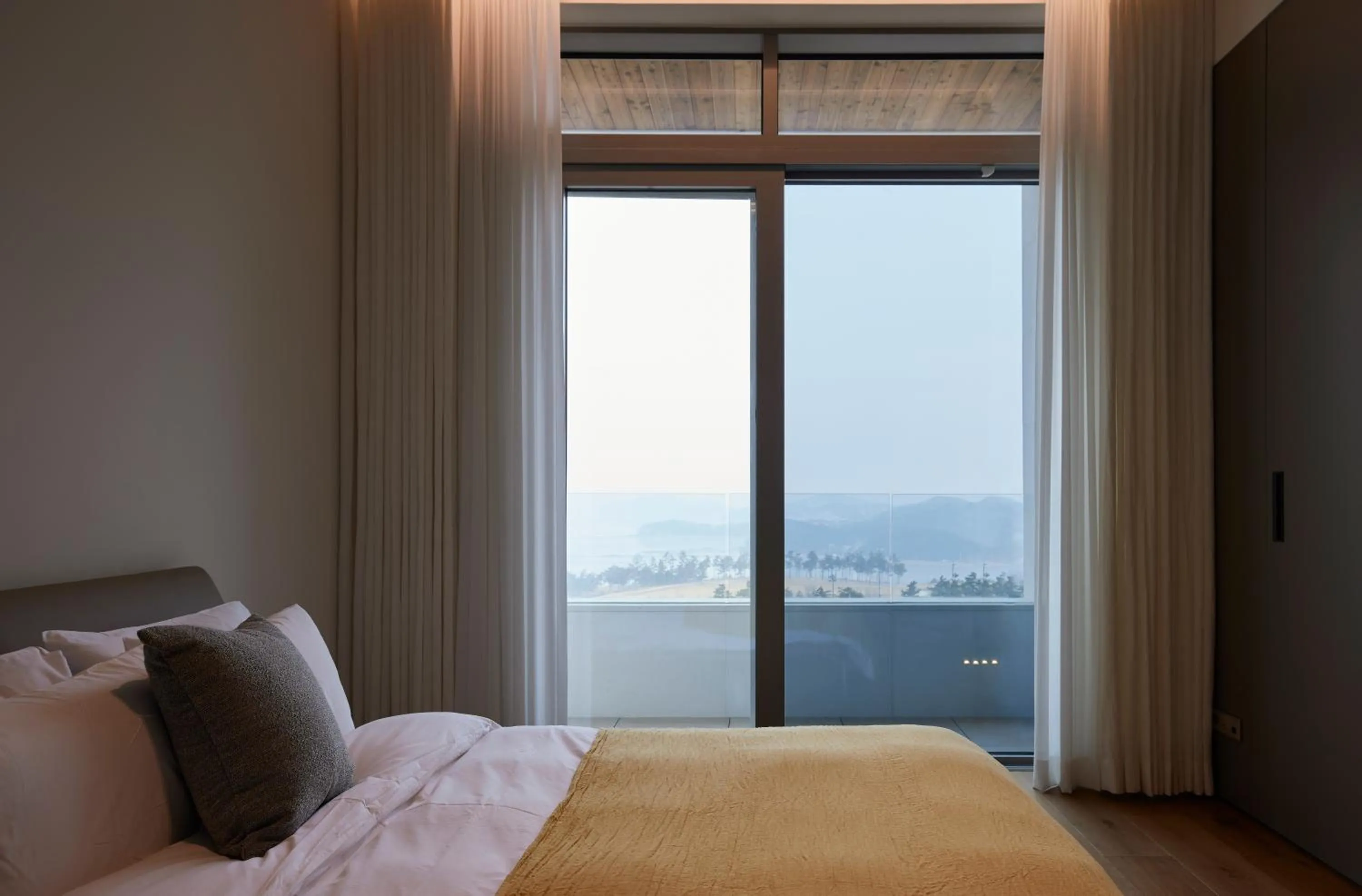 Bedroom, Bed in The Heaven Resort