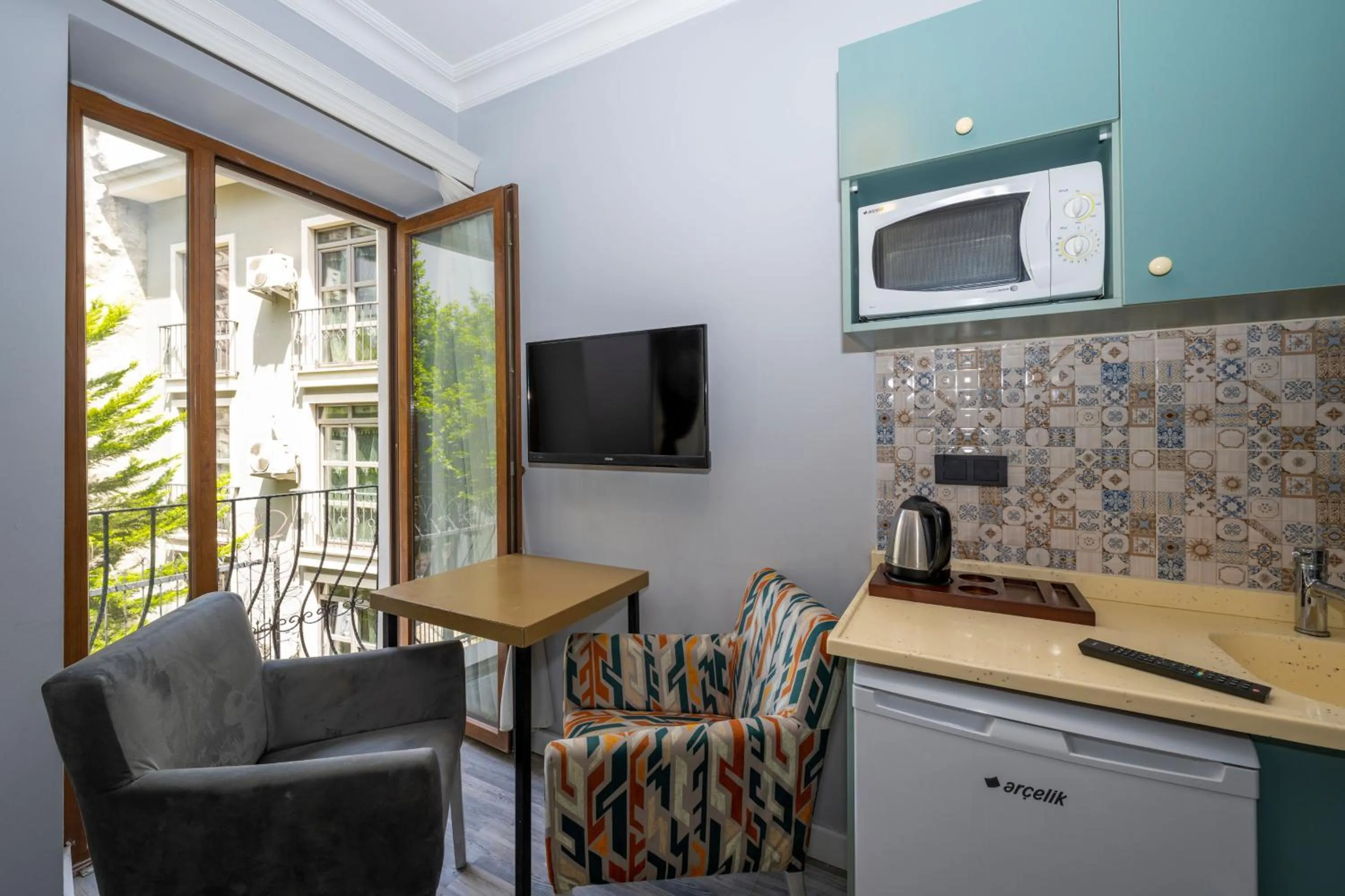 Massage in Cirrus Suites