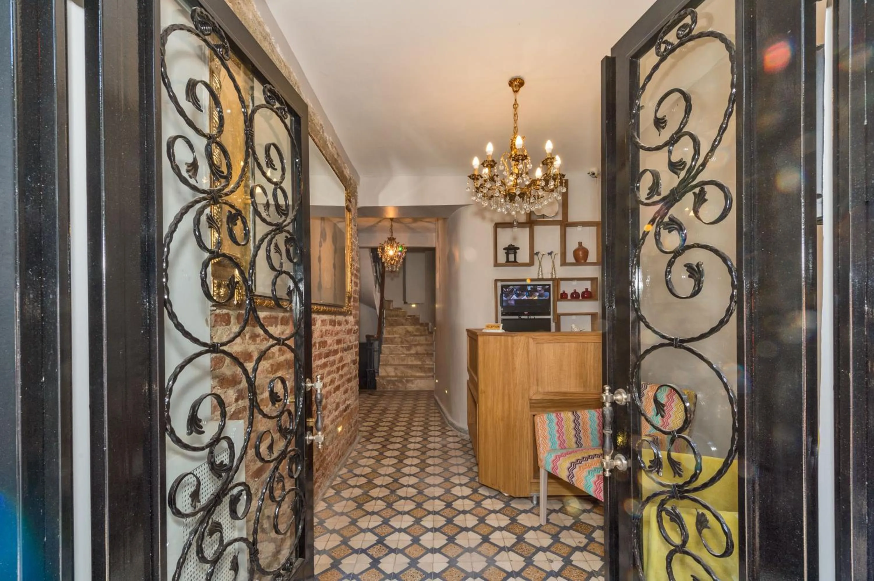 Lobby or reception in Cirrus Suites