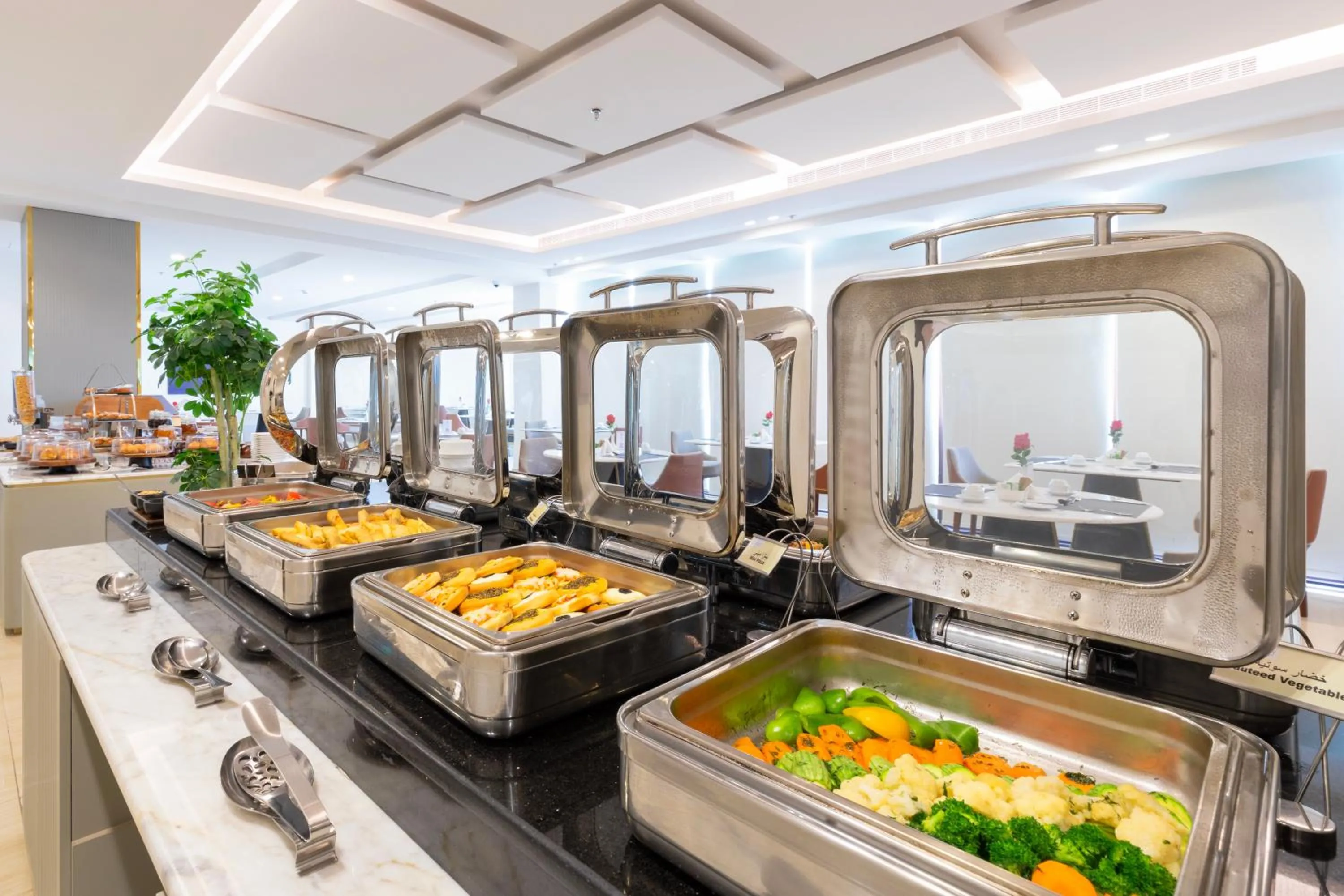 Breakfast in Erfad Hotel - Riyadh