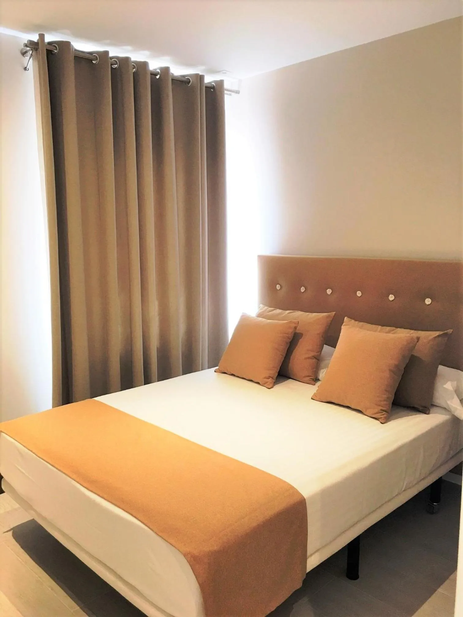 Bed in Hostal San Juan