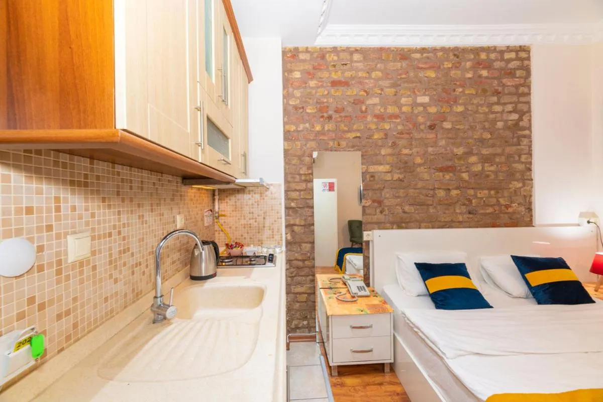 Kitchen or kitchenette in GRAND OPERA HOTEL