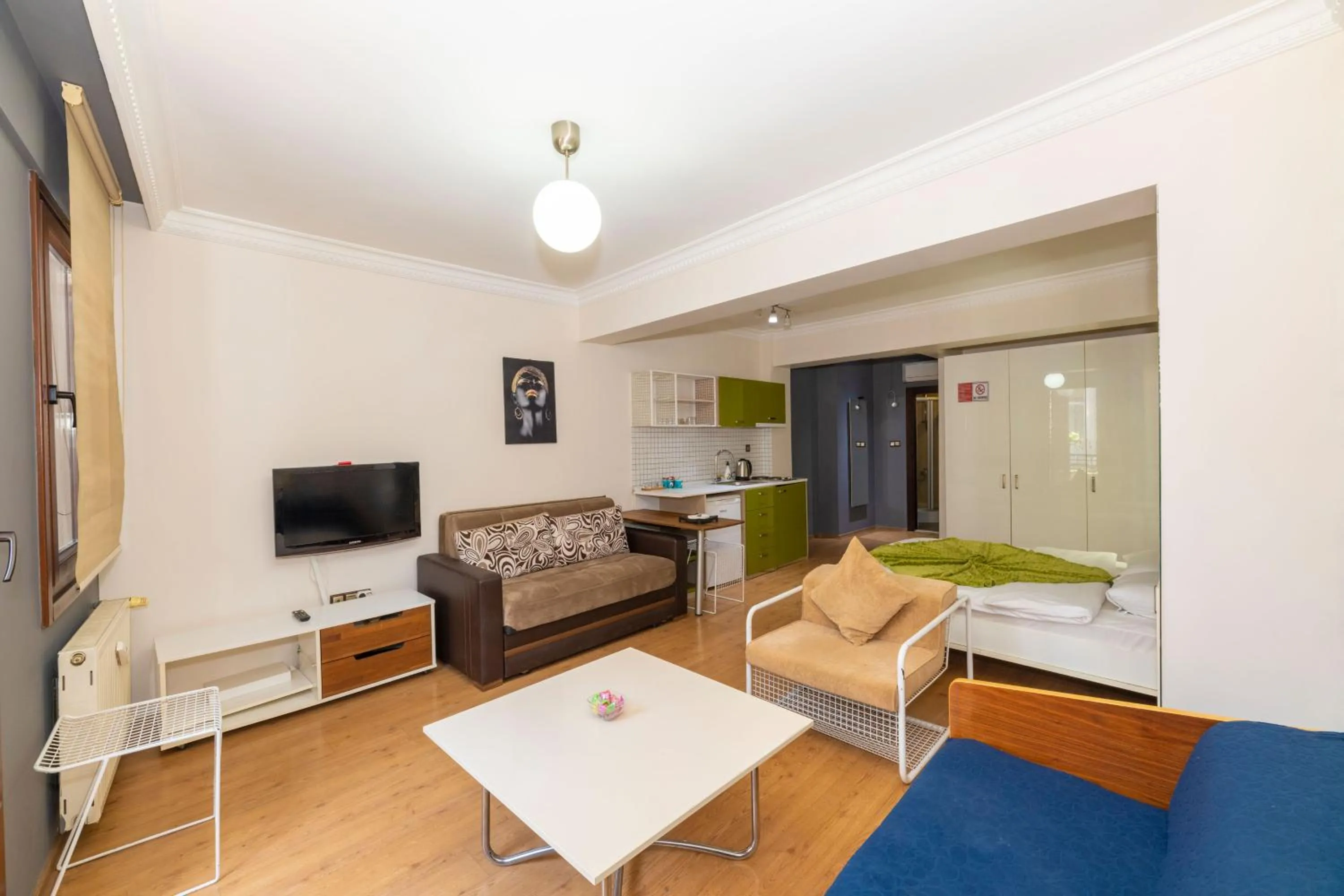 Photo of the whole room in GRAND OPERA HOTEL