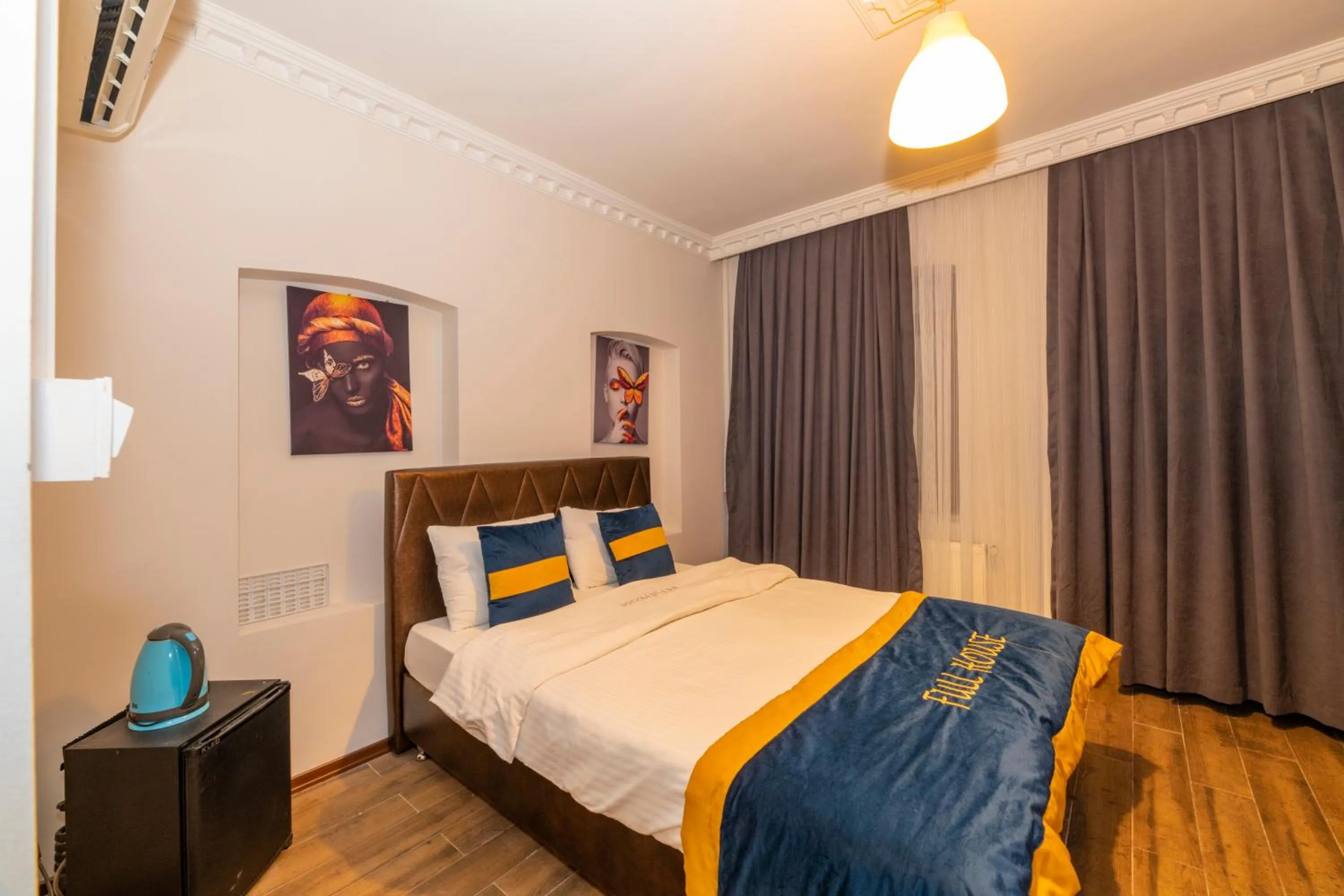 Photo of the whole room in GRAND OPERA HOTEL