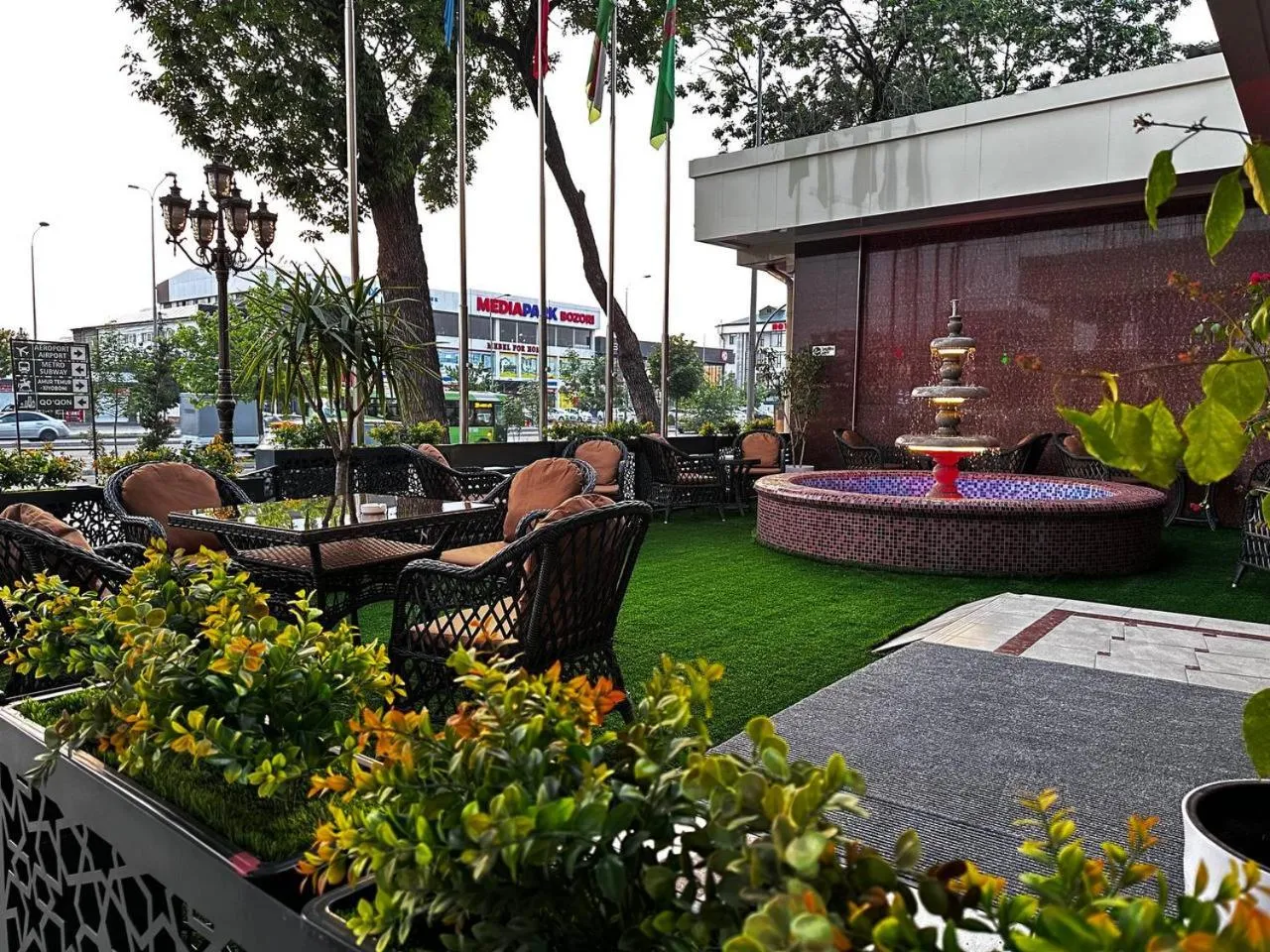 Natural landscape in Khan Palace Hotel