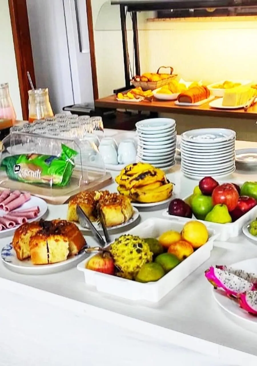 Food and drinks in POUSADA EVELINA