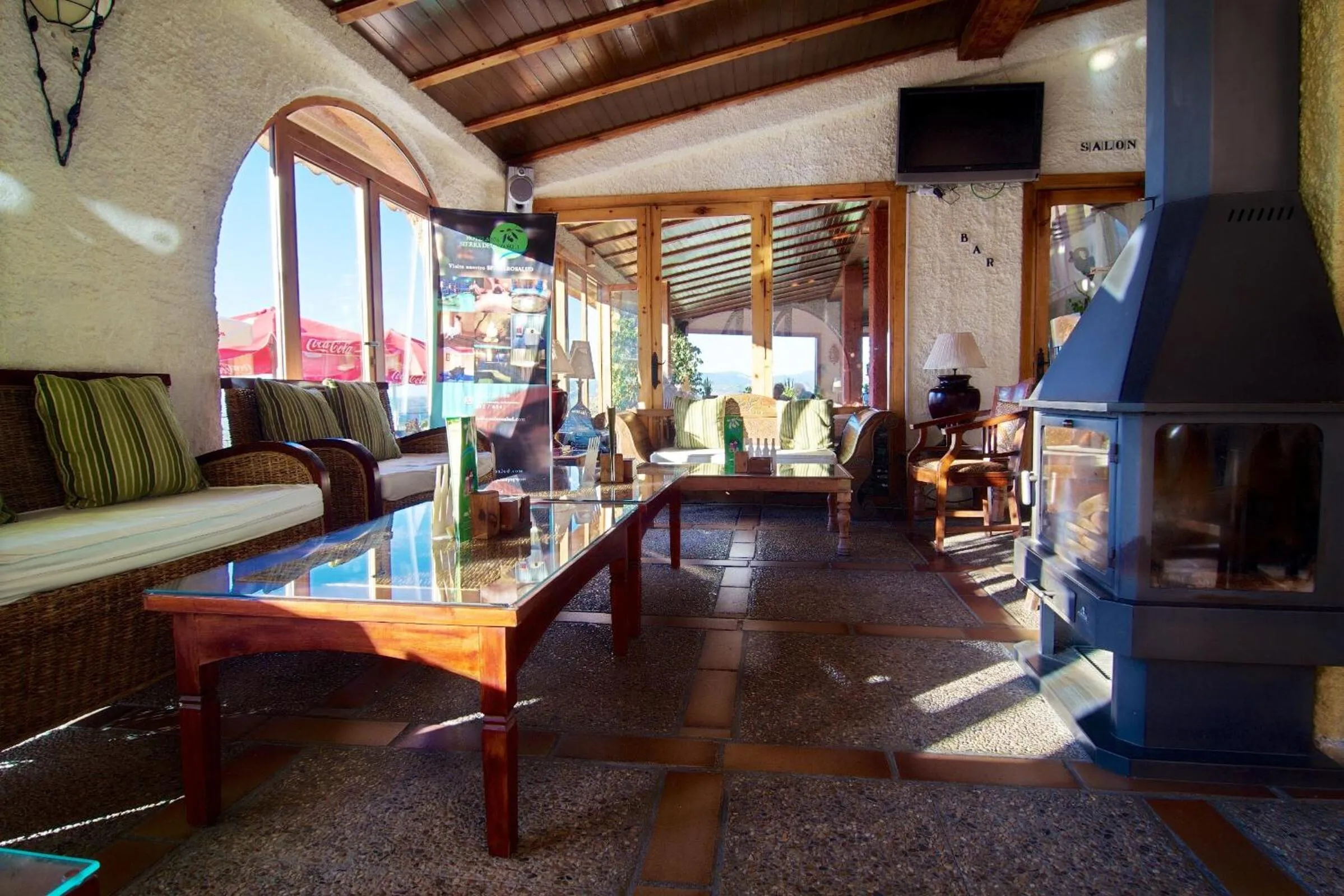 Communal lounge/ TV room in Hotel Sierra de Cazorla & SPA 3*