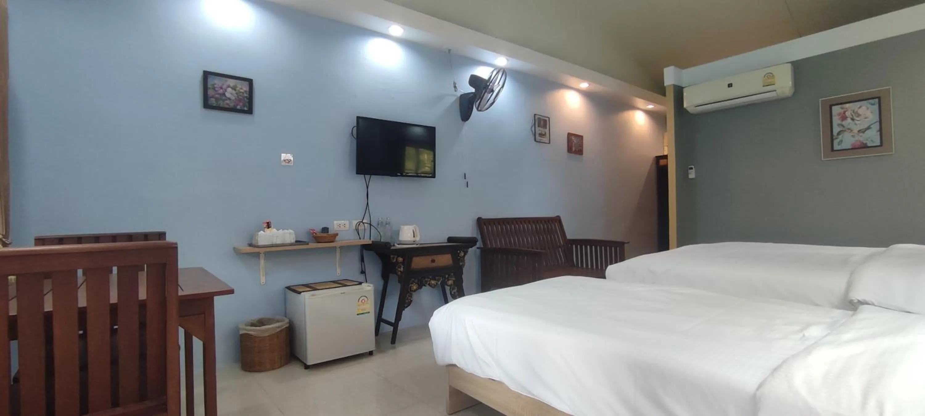 Property building, Bed in Q Zone Boutique House