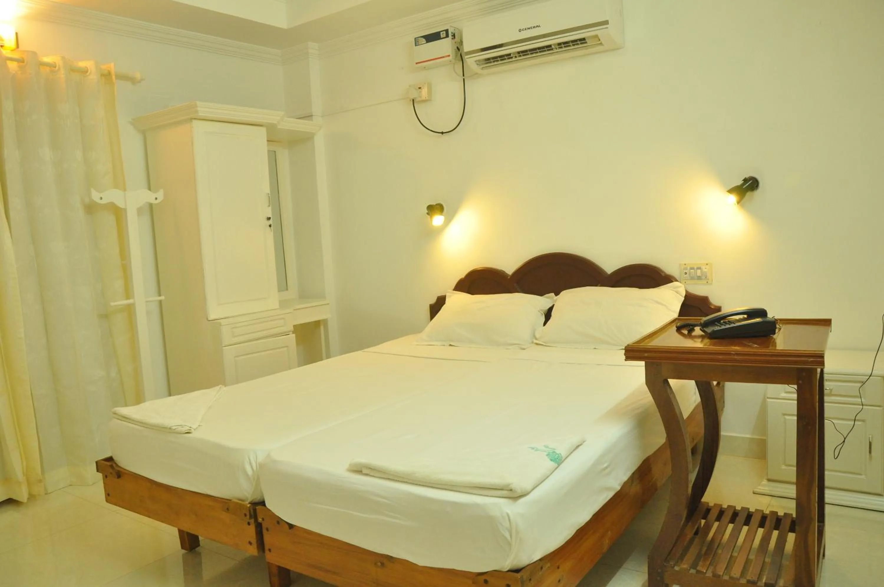 Bed in Nikhil Residence