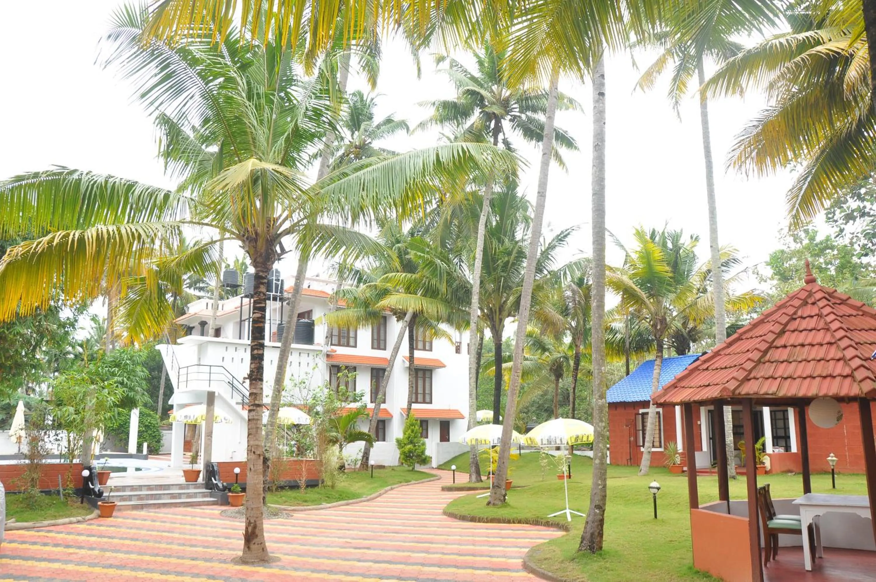 Area and facilities in Nikhil Residence