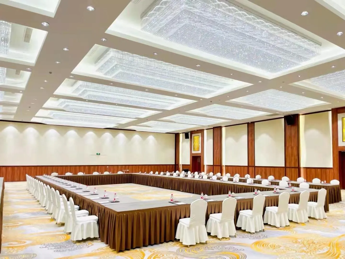 Meeting/conference room in Plaza Hotel Yuyao