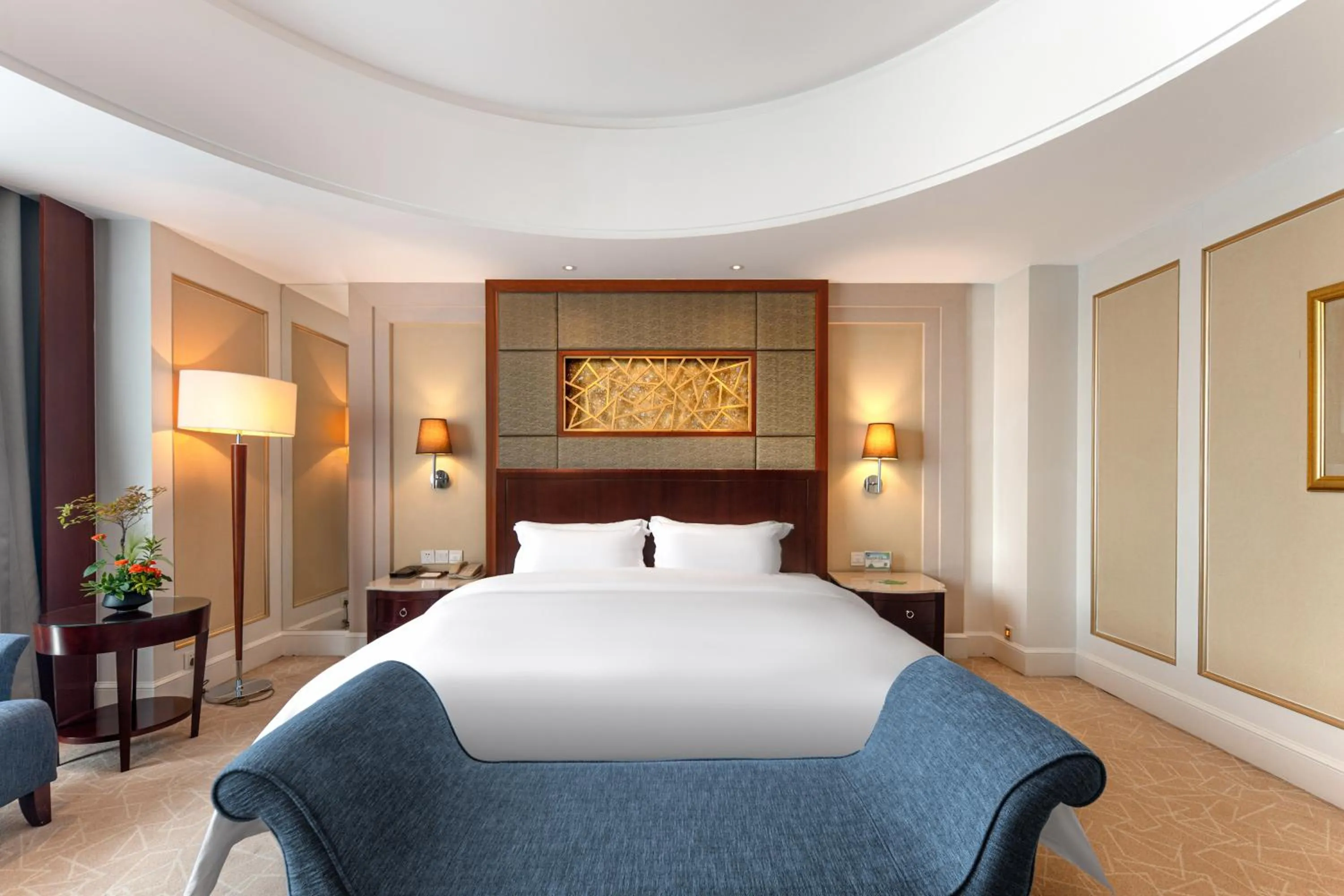 Bedroom, Bed in Plaza Hotel Yuyao