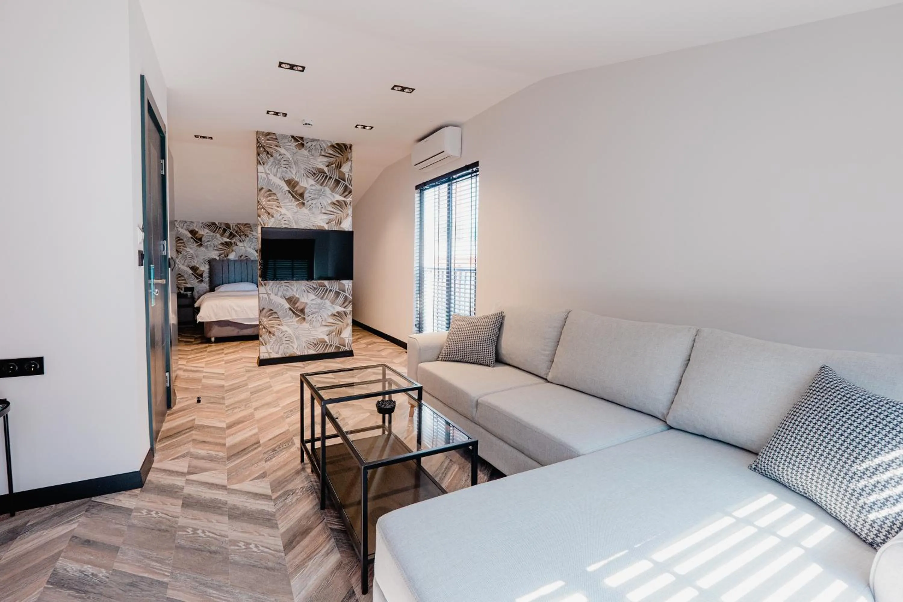 Communal lounge/ TV room in Angelo Coffee Suites