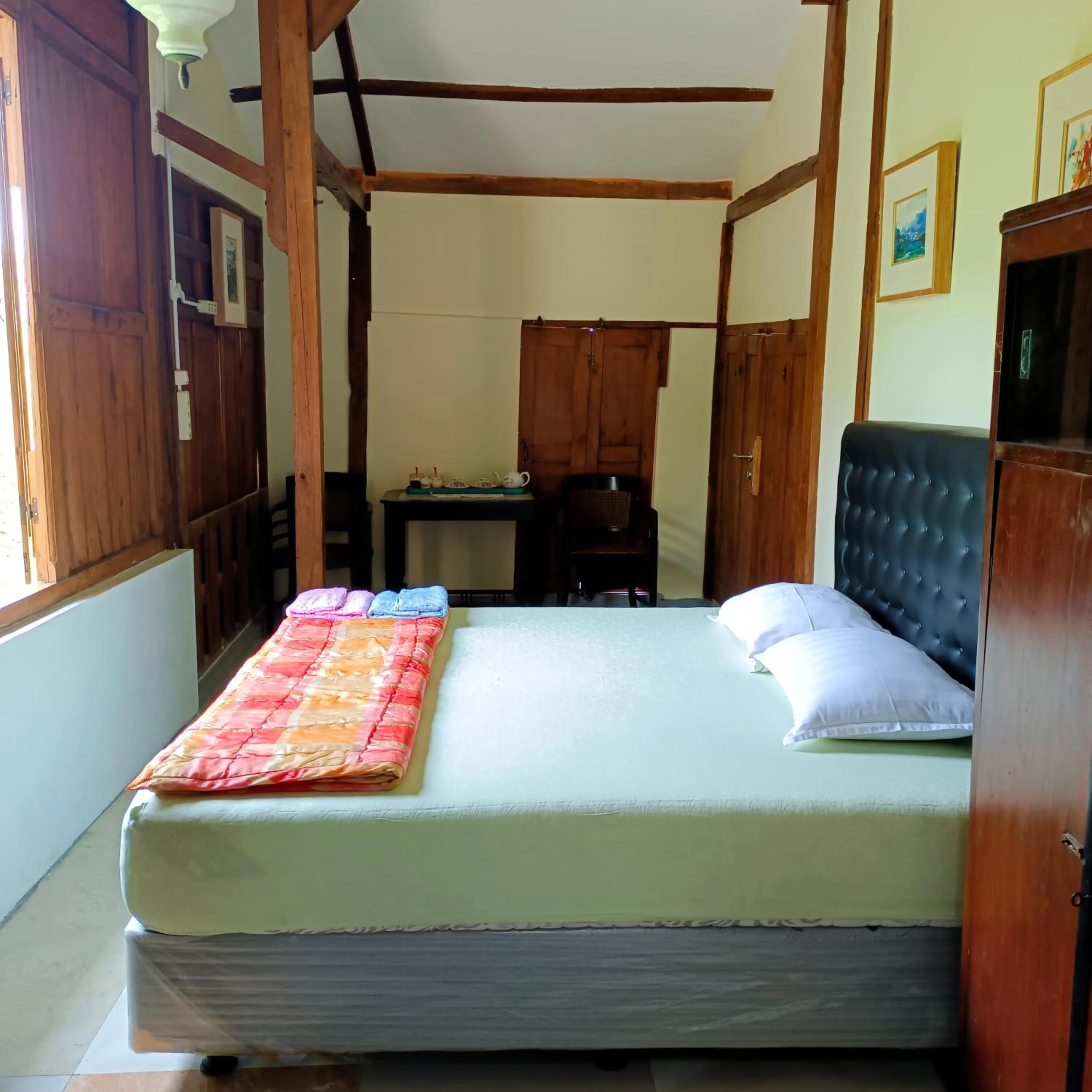 Bedroom, Bed in Omah Singo Stay & Resto Yogyakarta