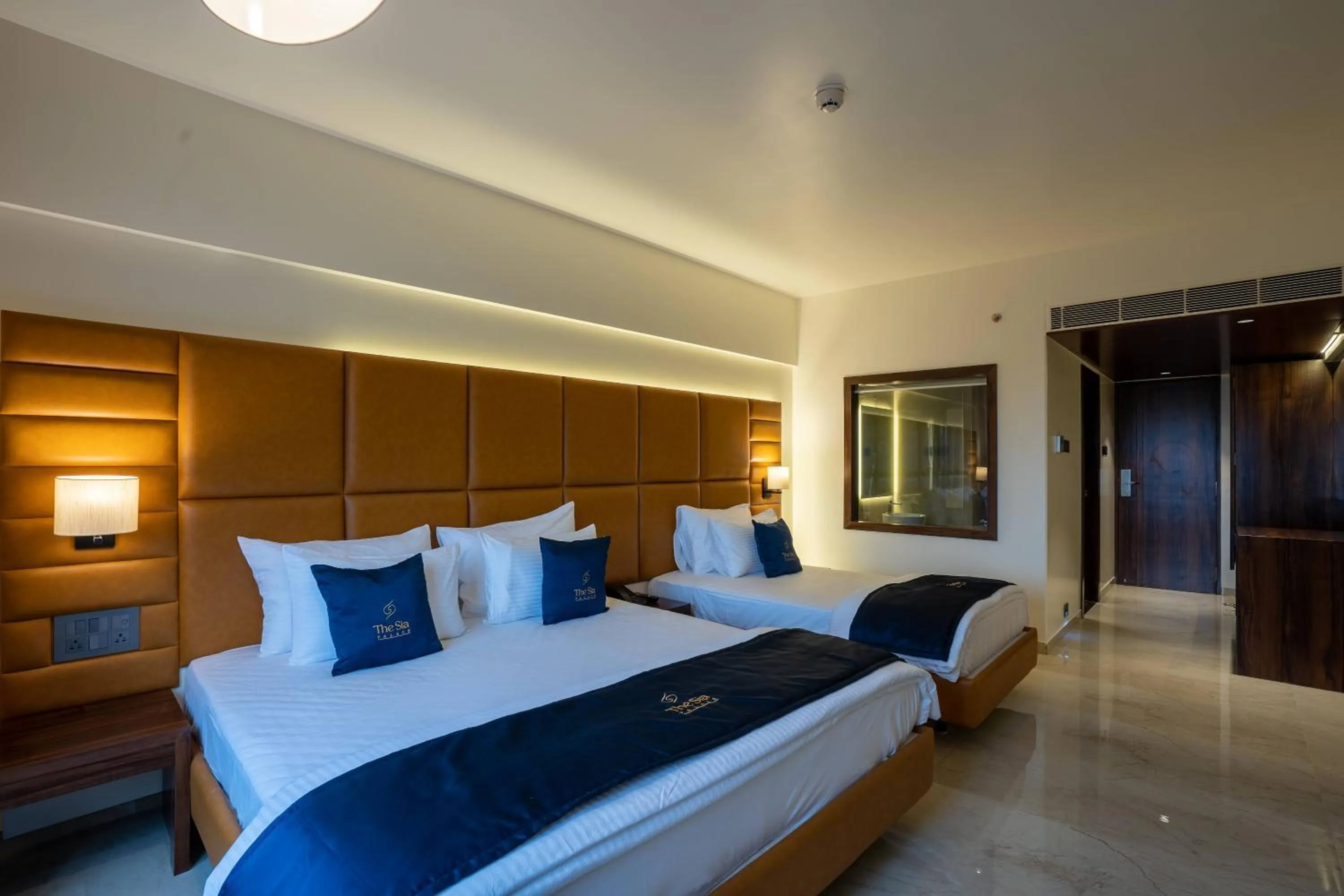 Bedroom, Bed in Mastiff Grand The Sia Palace Suites & Banquets, Khopoli, Near Imagica