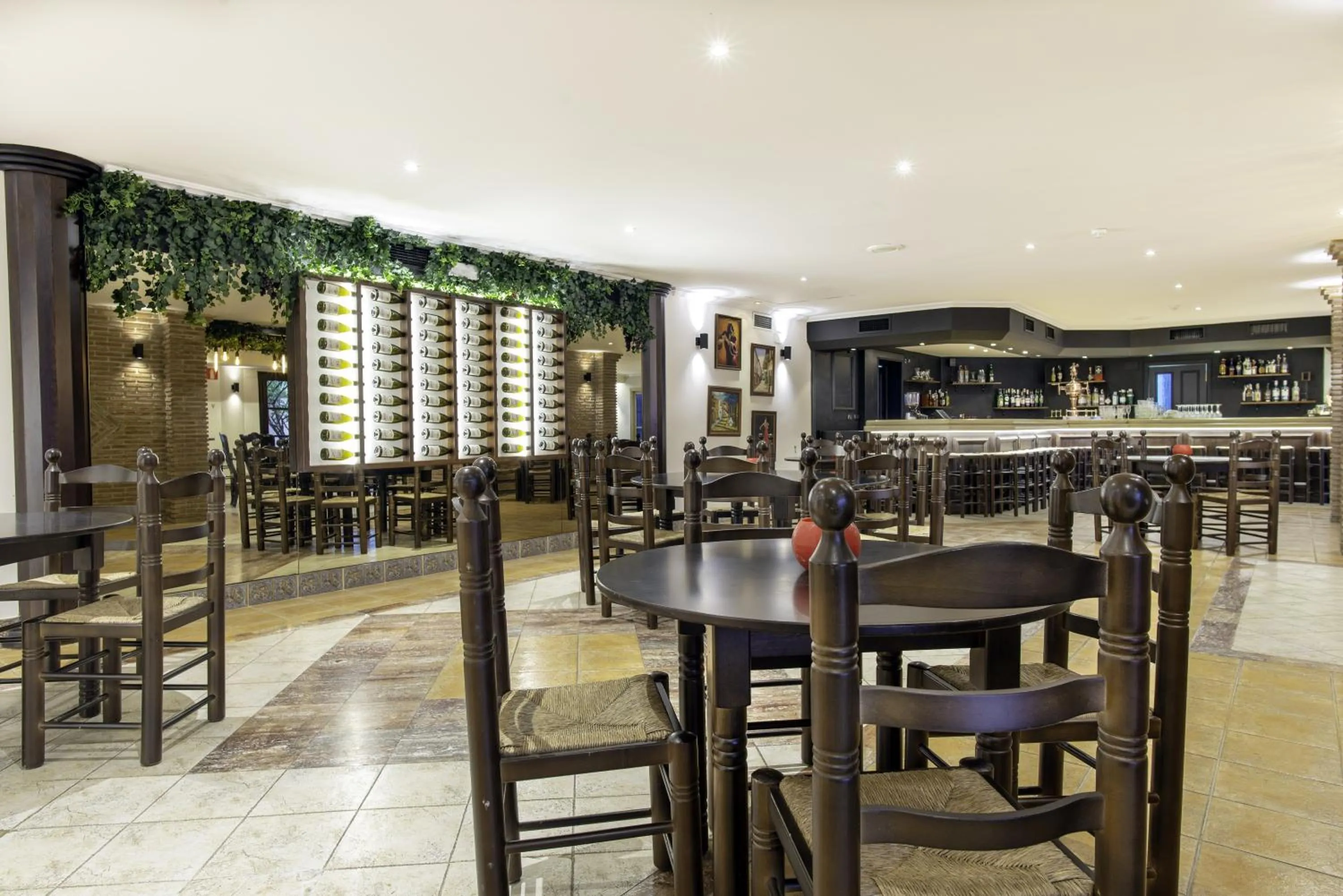 Restaurant/places to eat in La Cala Resort