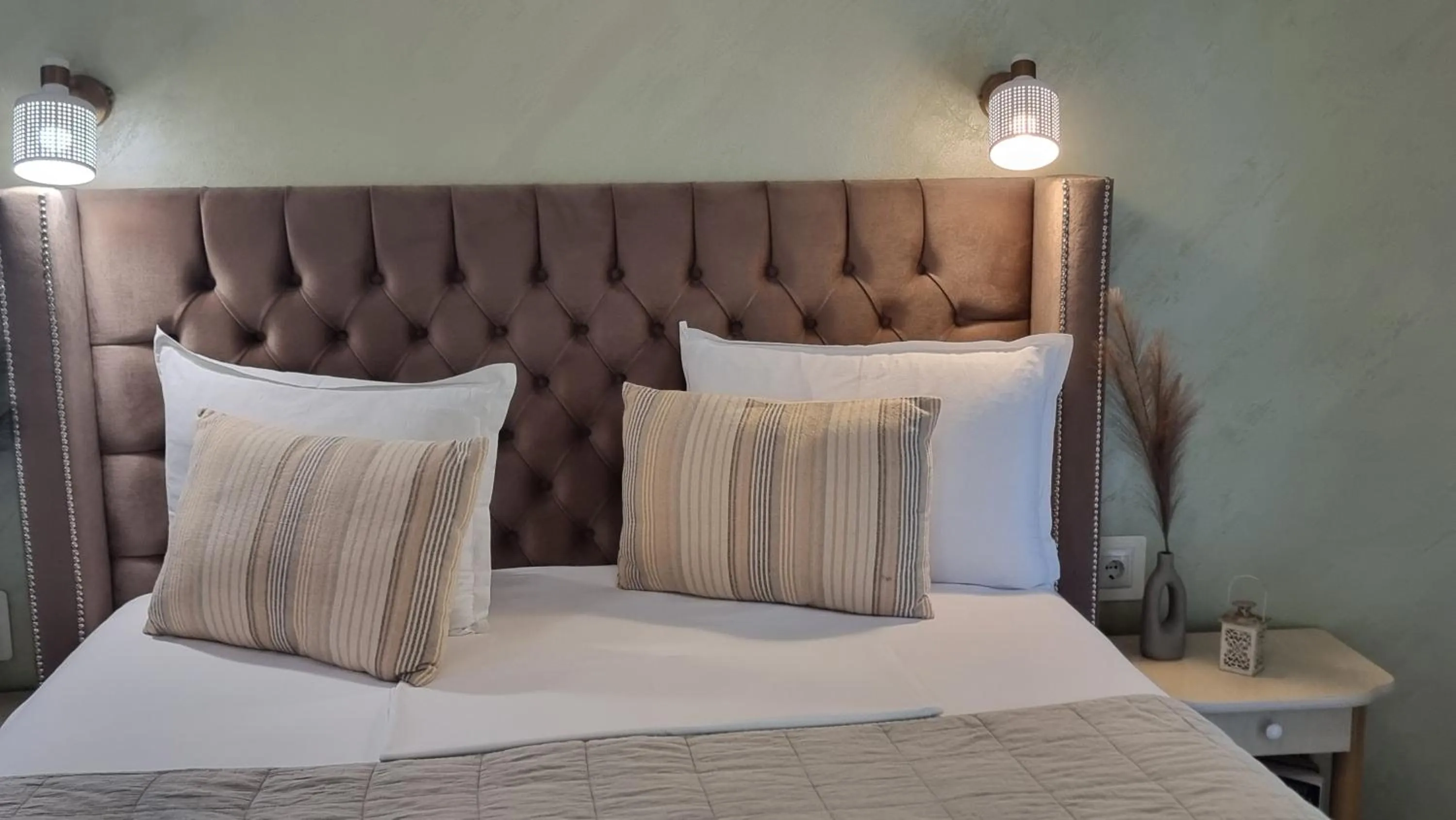 Bed in Jeweller Hotel