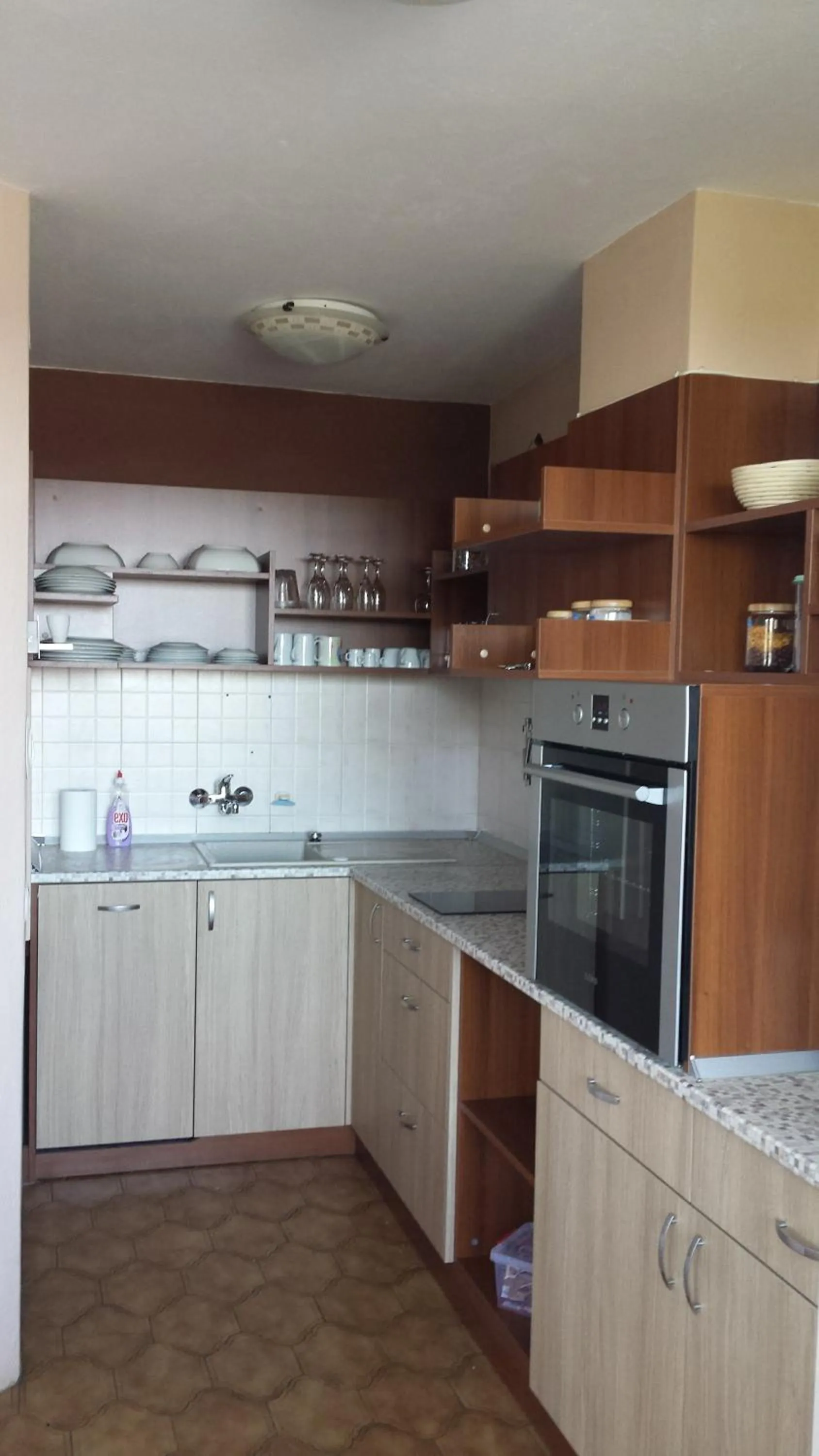 Kitchen or kitchenette in Jeweller Hotel