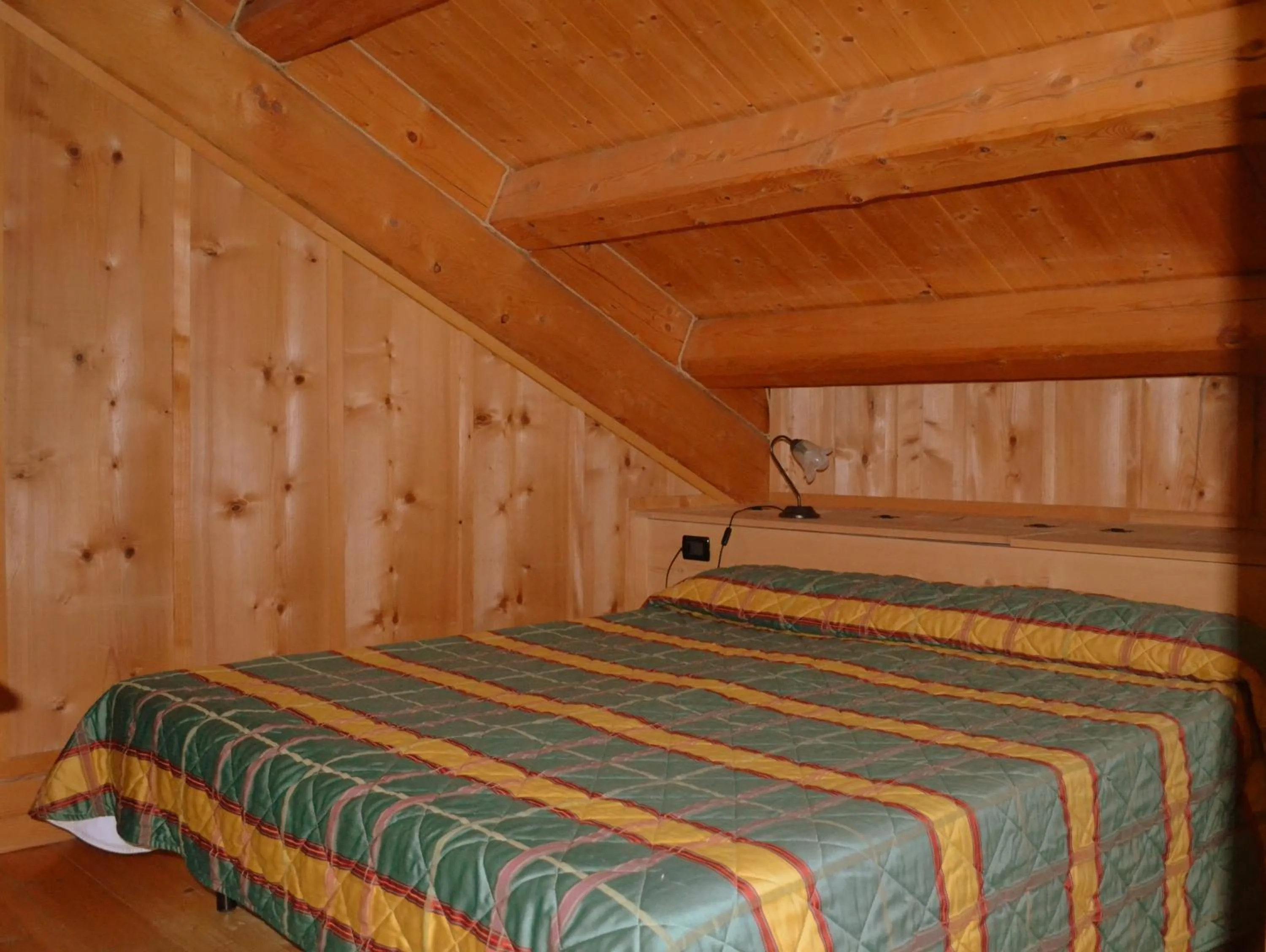Photo of the whole room, Bed in Albergo Rendola