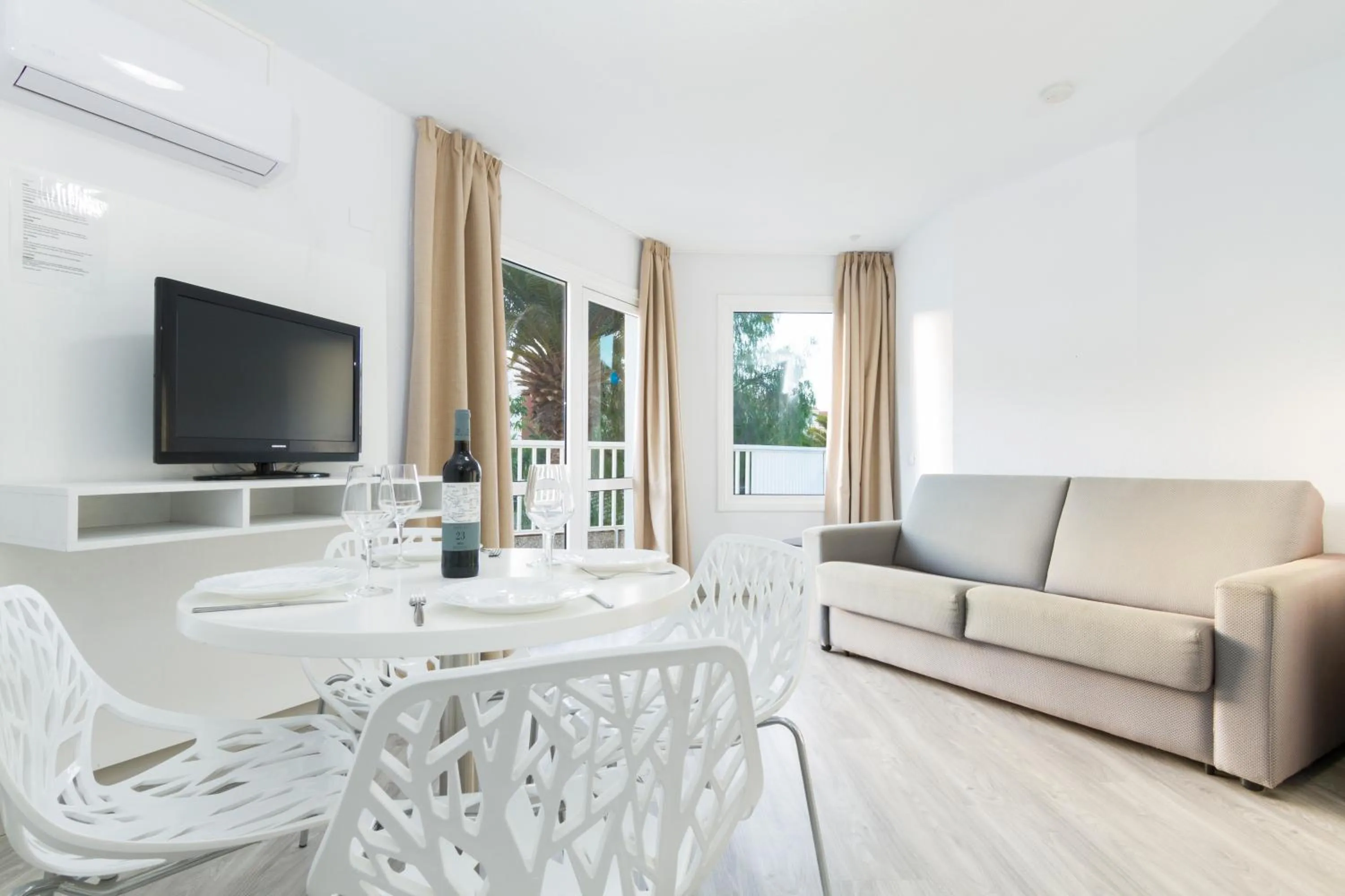 Checkin Bungalows Atlántida