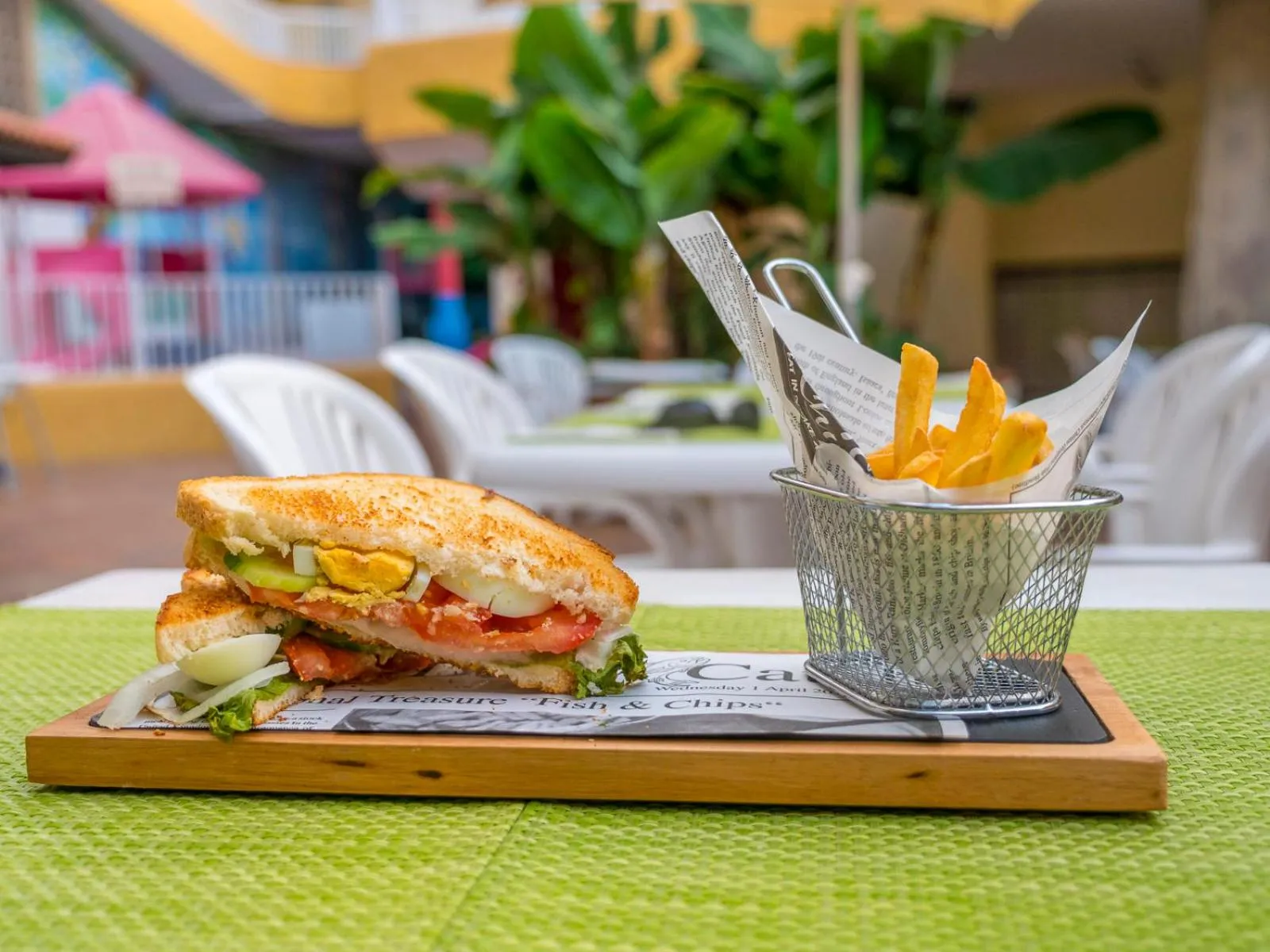 Food in Checkin Bungalows Atlántida