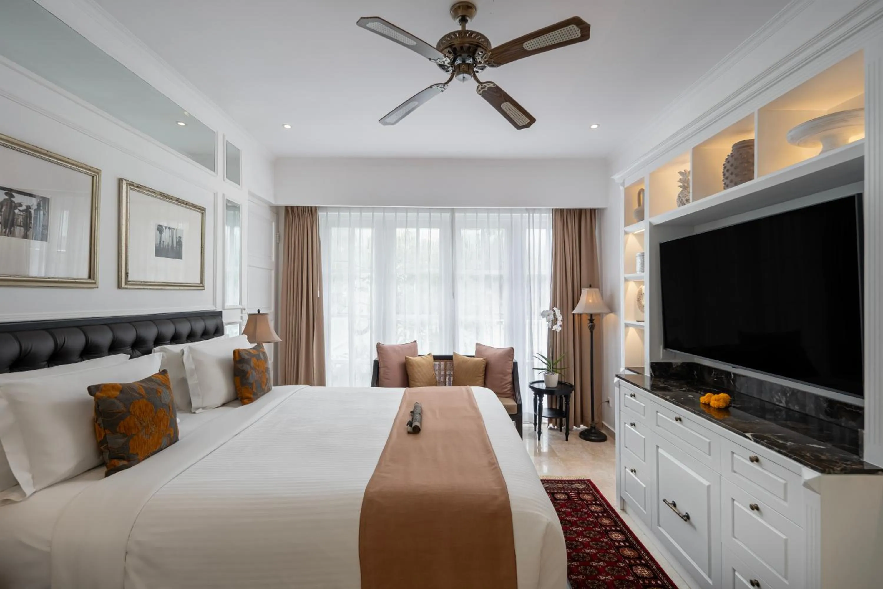 Bedroom, Bed in The Colony Hotel Bali