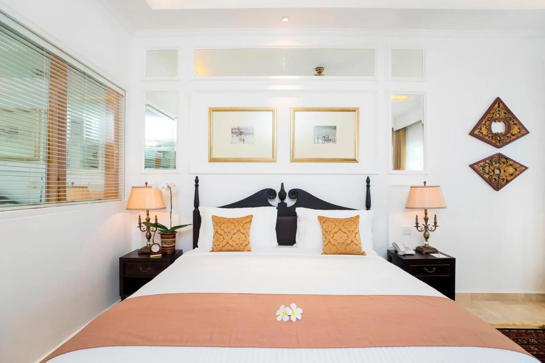 Bed in The Colony Hotel Bali