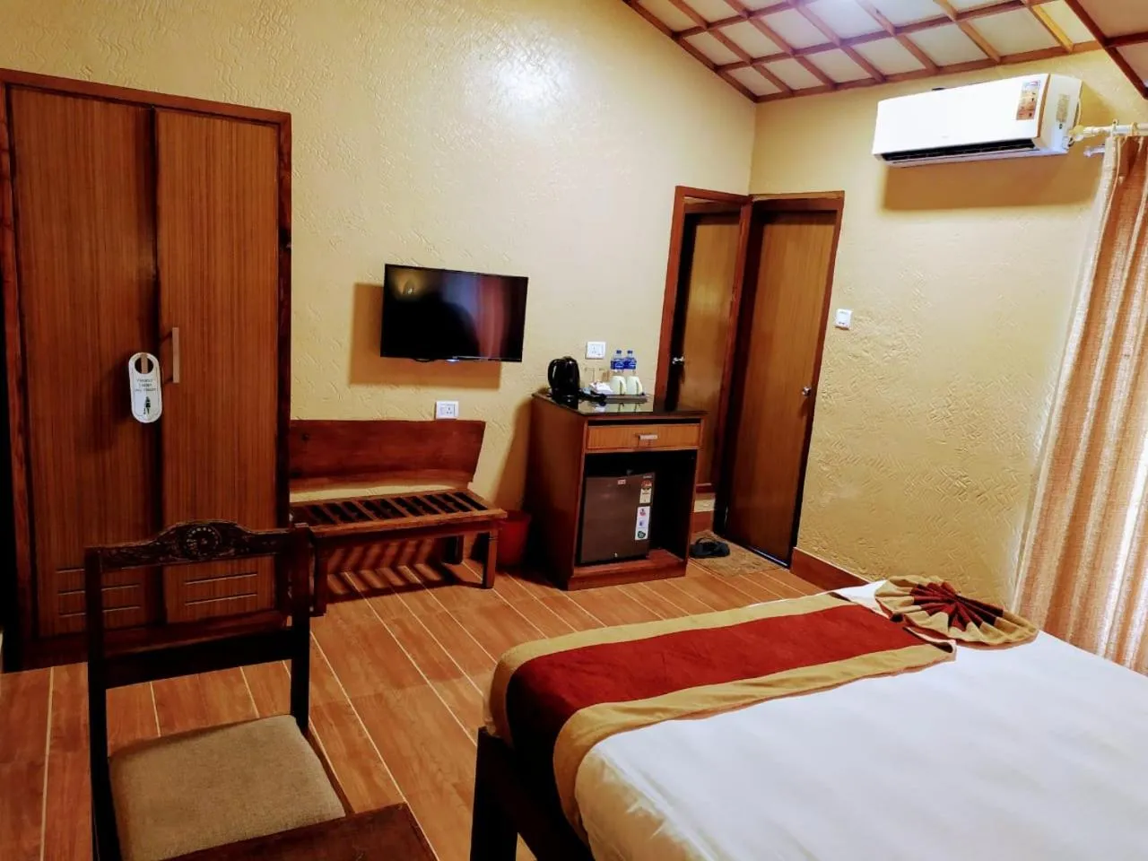 TV and multimedia, Bed in Landmark Forest Park