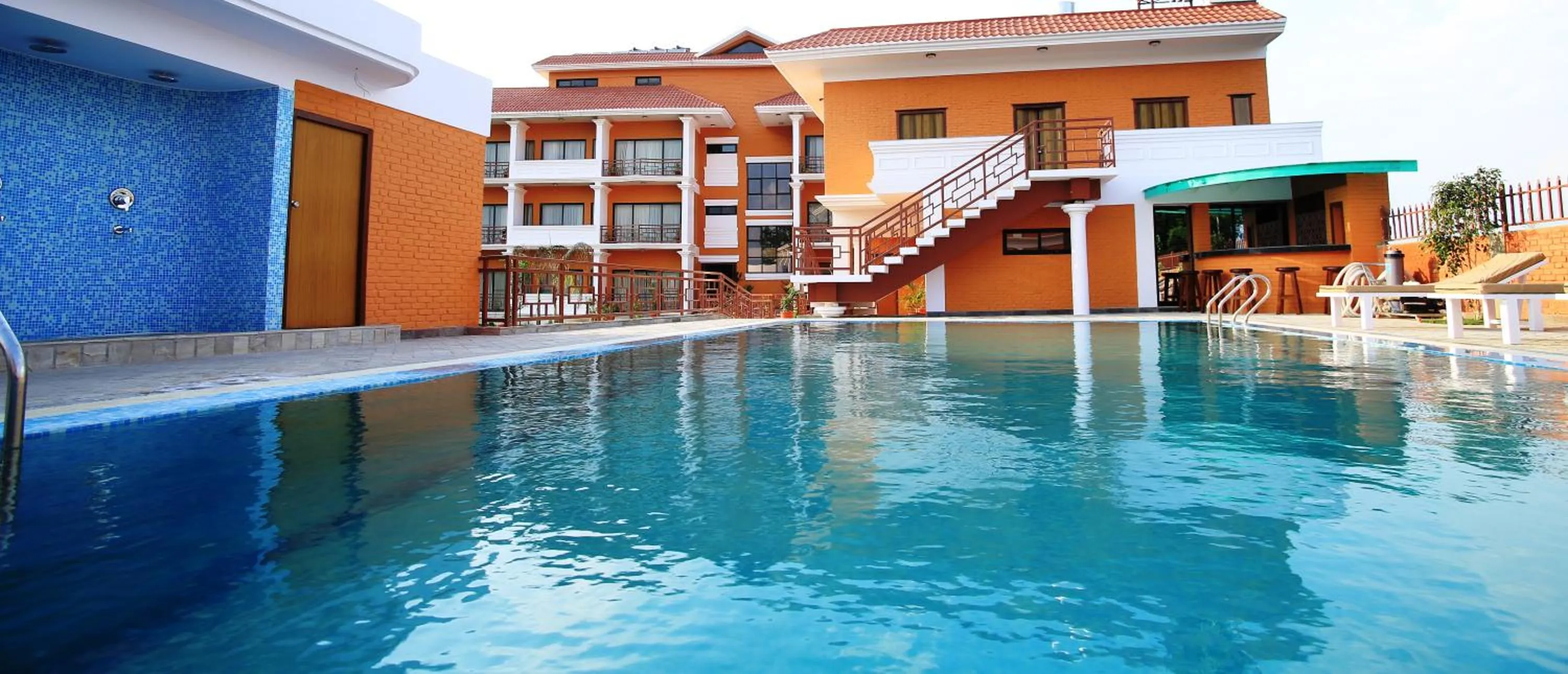 Property building in Landmark Forest Park