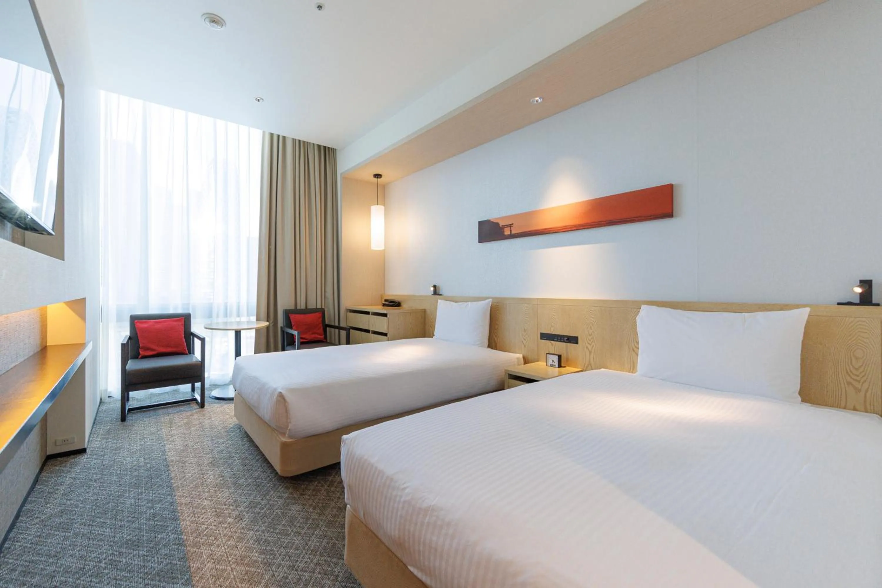 Photo of the whole room, Bed in JR Kyushu Hotel Blossom Shinjuku