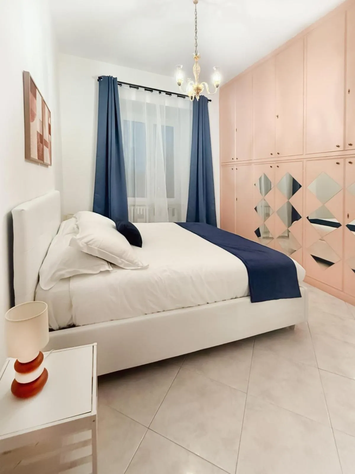 Photo of the whole room, Bed in Domus Chiara al Colosseo