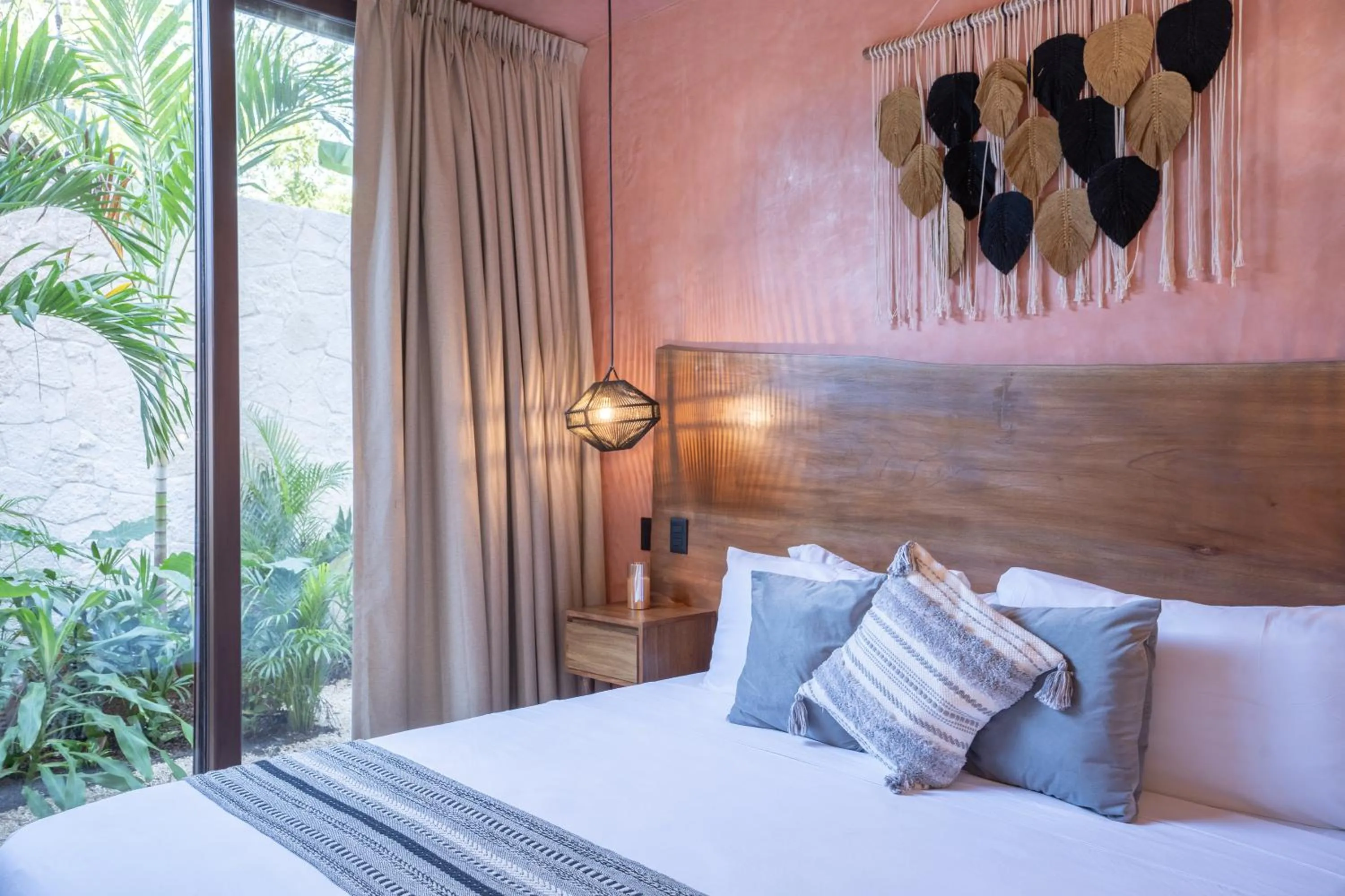Bed in Entorno Tulum - Luxury Villas
