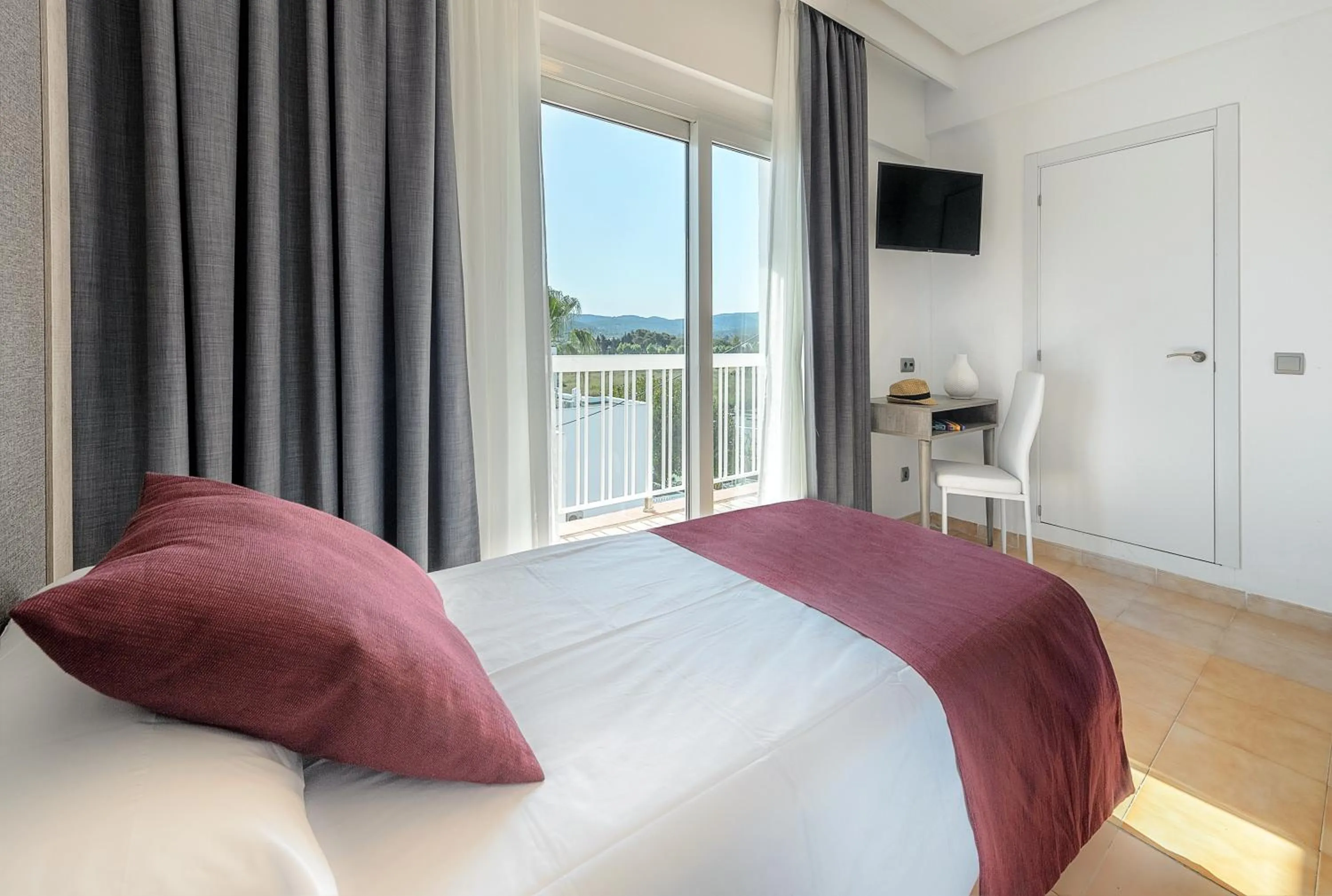 Bedroom, Bed in Hotel Vibra Marco Polo I - Adults only