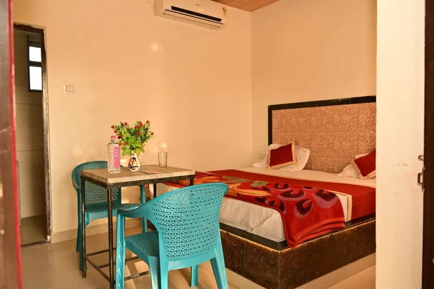 Bed in Ajaypal Garh Resort Near Pushkar and Ajmer