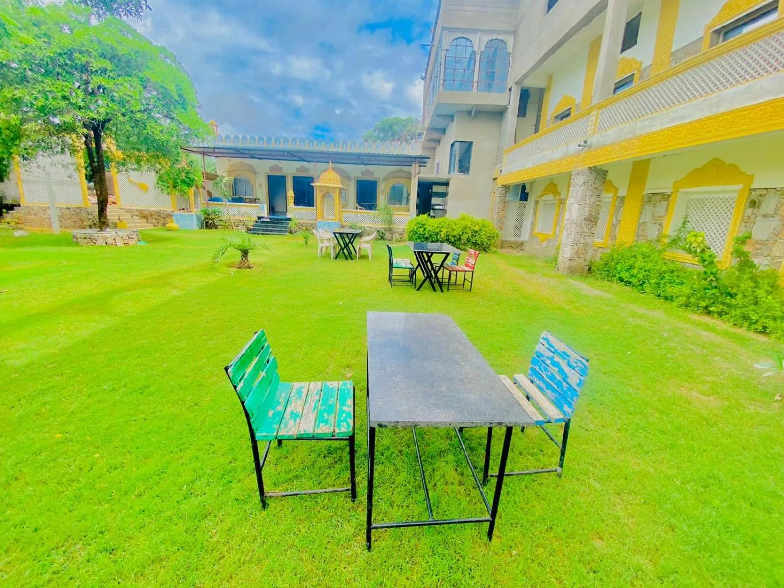 Restaurant/places to eat in Ajaypal Garh Resort Near Pushkar and Ajmer